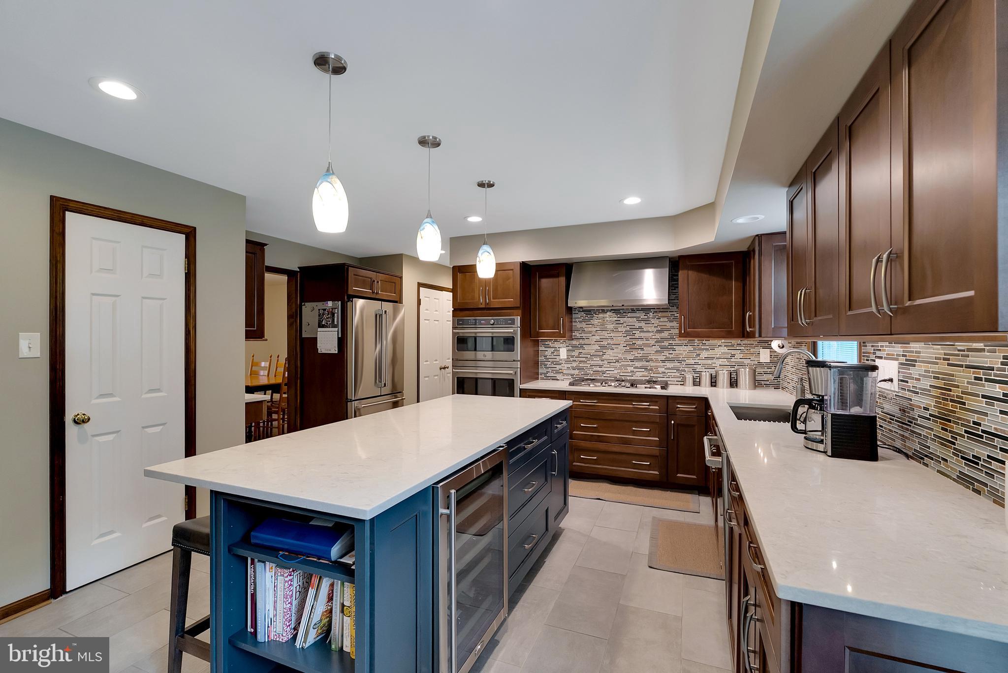 LAFAYETTE HILL - Residential