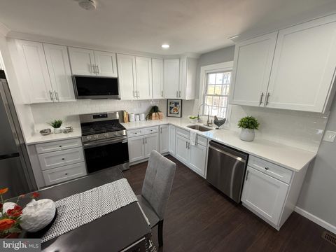 943 COLUMBUS ROAD BURLINGTON NJ 08016