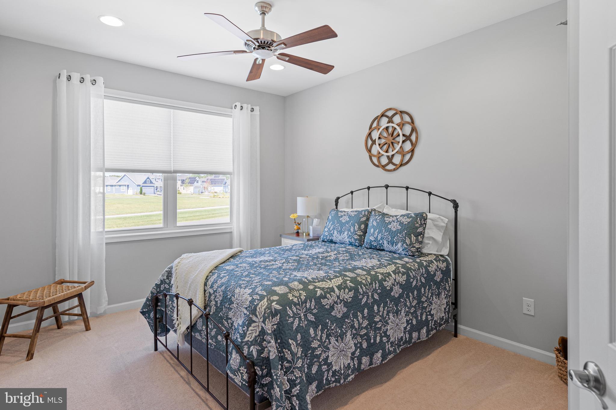 INDEPENDENCE - Residential