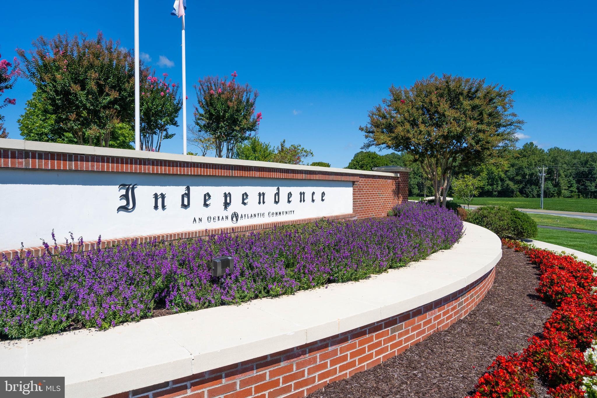 INDEPENDENCE - Residential