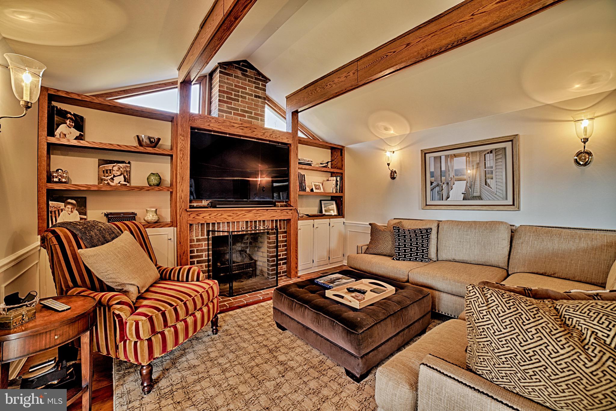 HICKORY RIDGE - Residential