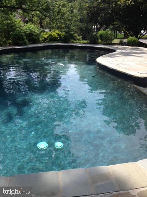 HICKORY RIDGE - Residential