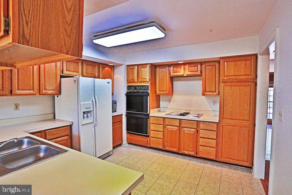 CHAPELGATE - Residential Lease