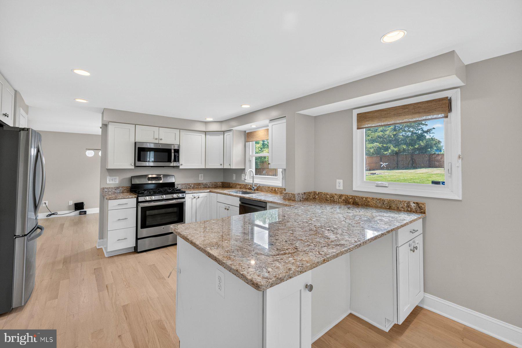 MIDDLE VALLEY - Residential