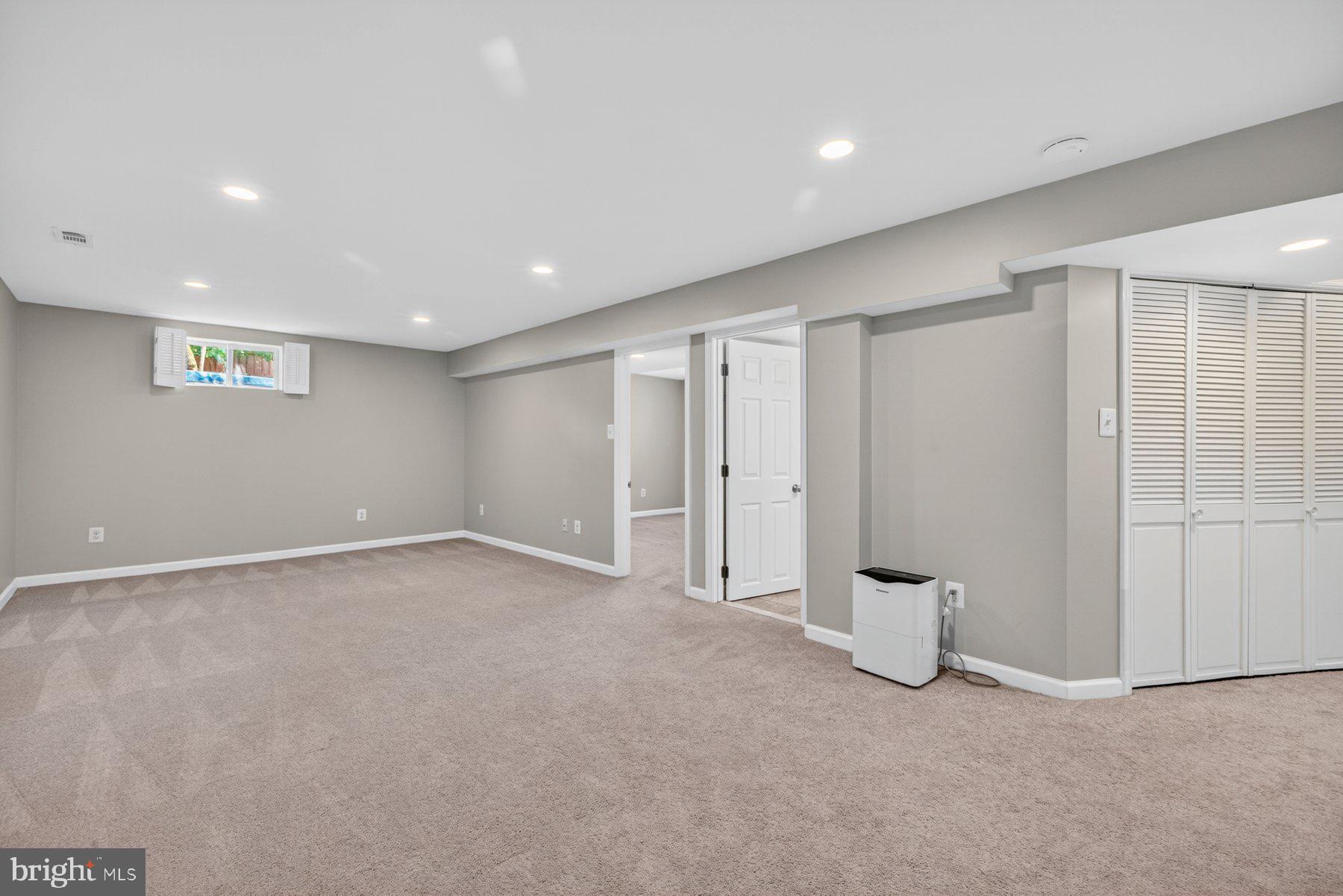 MIDDLE VALLEY - Residential
