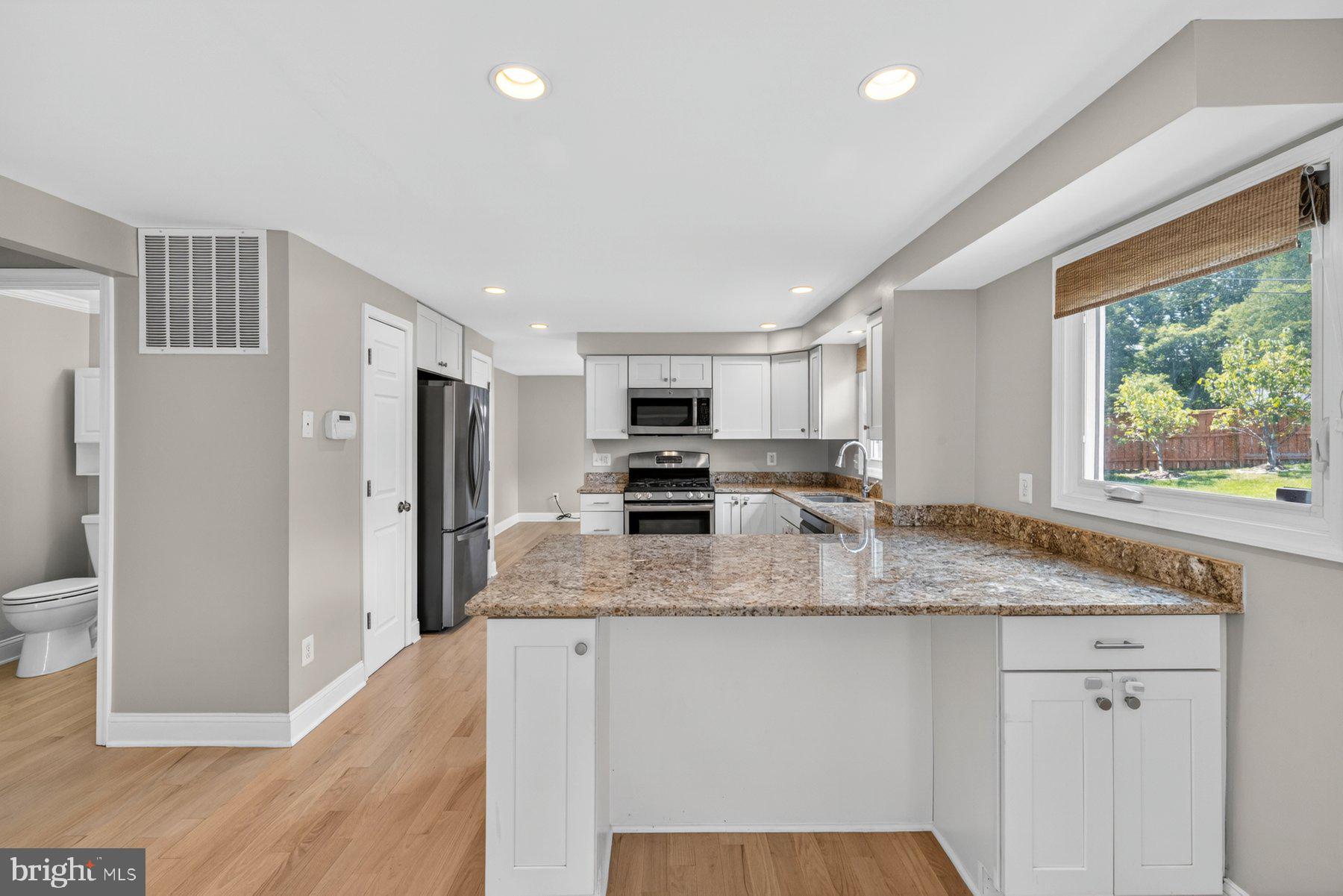 MIDDLE VALLEY - Residential