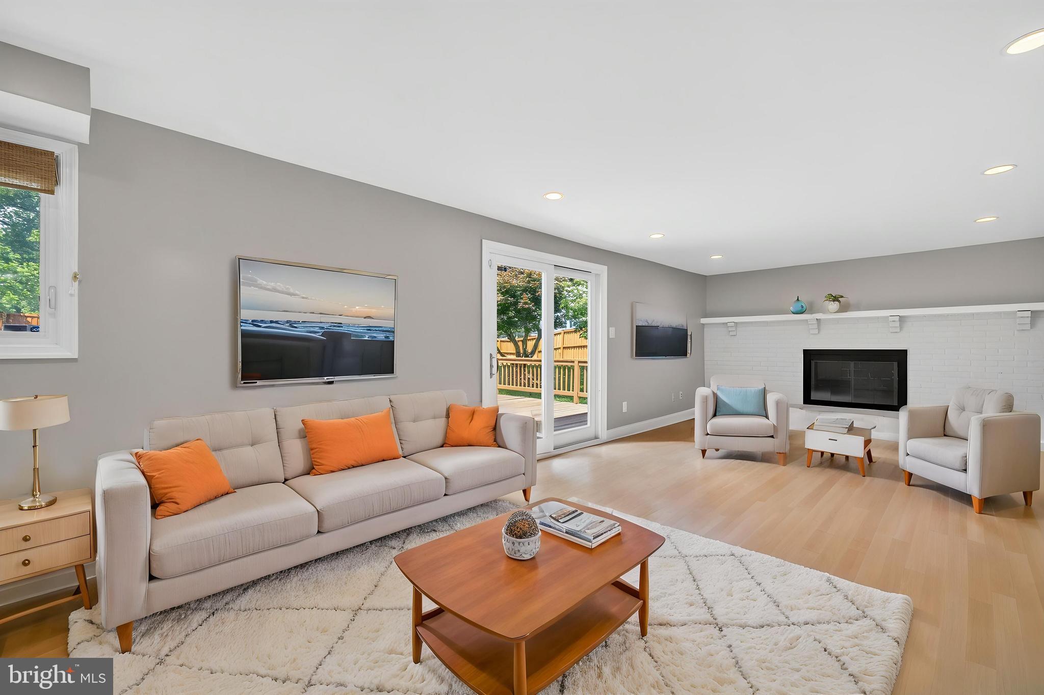 MIDDLE VALLEY - Residential