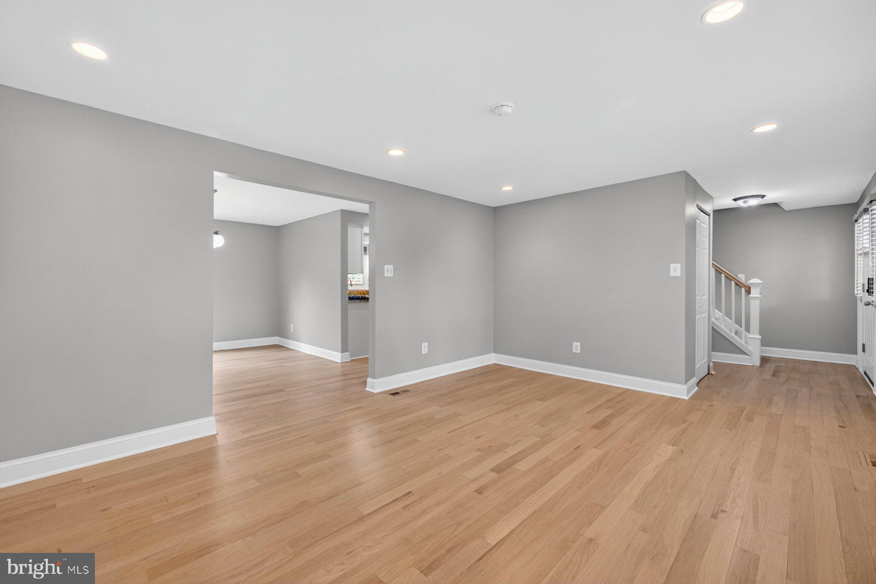 MIDDLE VALLEY - Residential