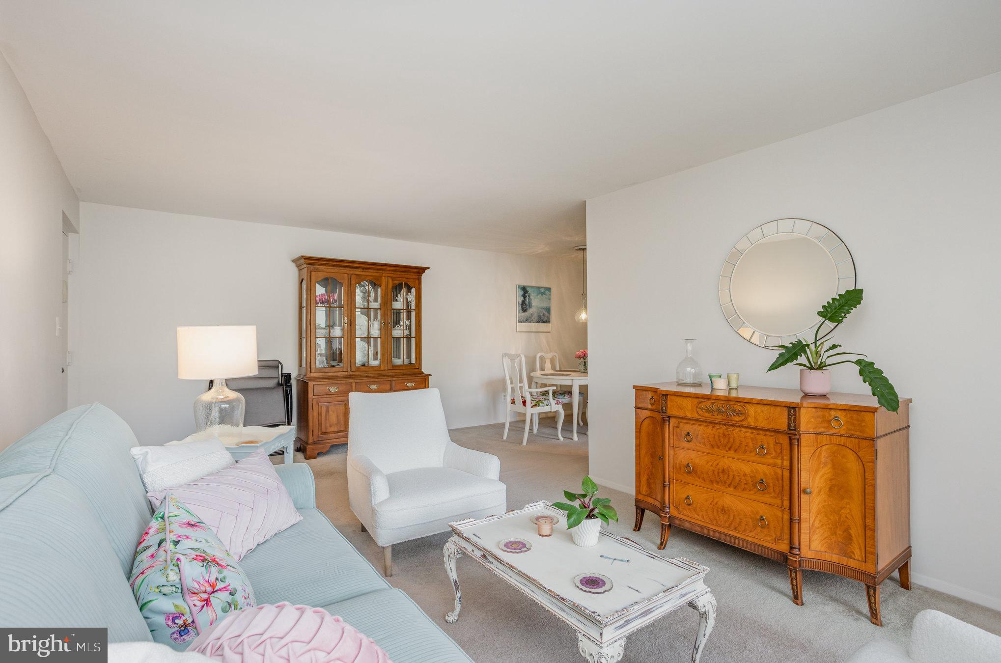 KENWOOD GARDENS - Residential