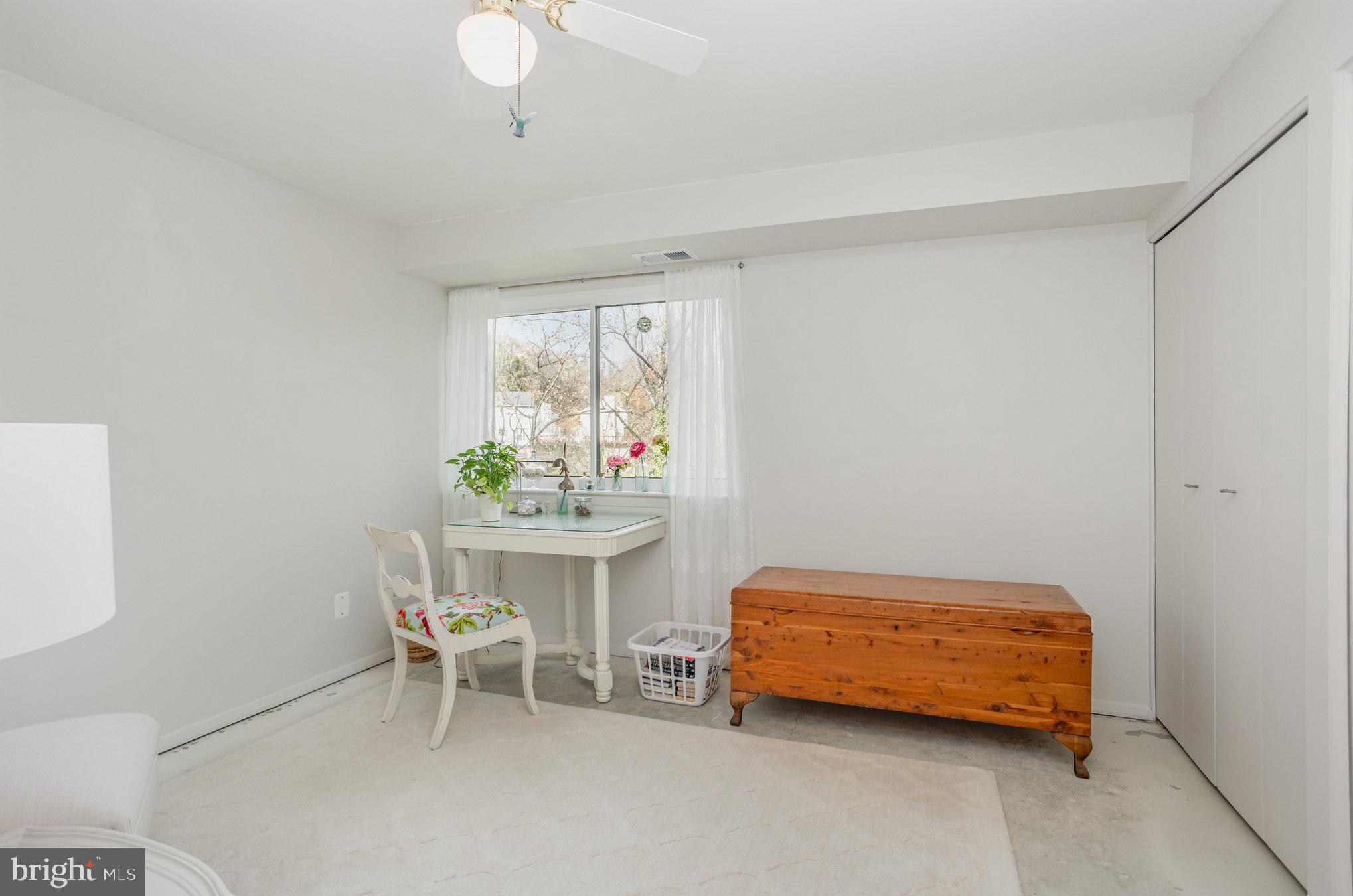 KENWOOD GARDENS - Residential