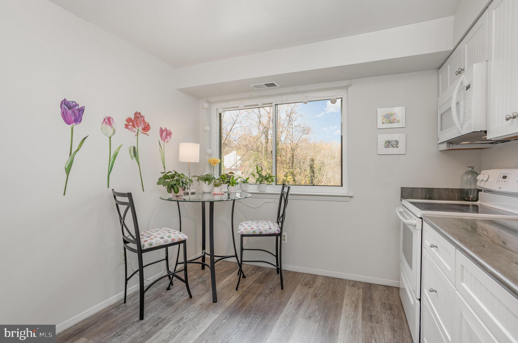 KENWOOD GARDENS - Residential