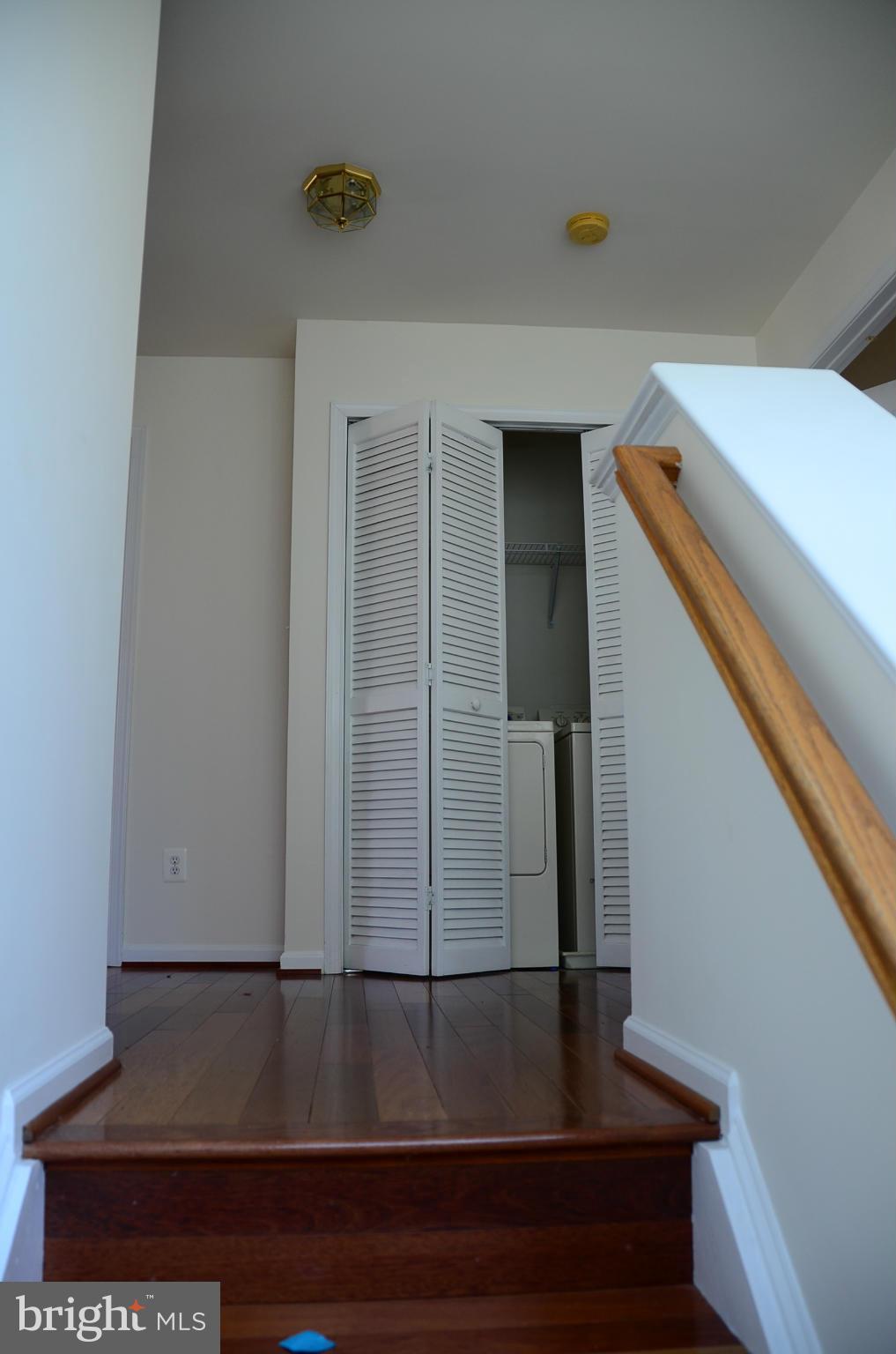 SOUTH RIDING - Residential Lease