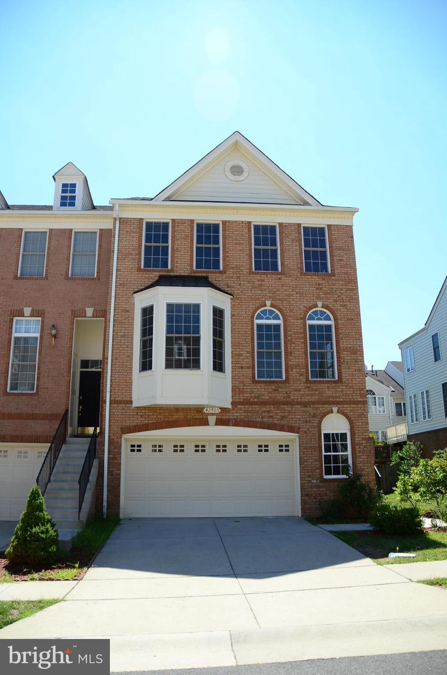 MOVE IN READY !  Luxury and the largest end unit model TH in the sought-after Southing Riding.  Bump out in all 3 level with total   2800sft.  Shining brazilian cherry hardwood floor in every room through all 3 levels and new paint.  Granite counter top and gourmet kitchen.   Deck, fence,  patio in the backyard.   Close to Rt 50, Loudoun County Pkwy.  Simply the BEST on the market! Price for Rent.