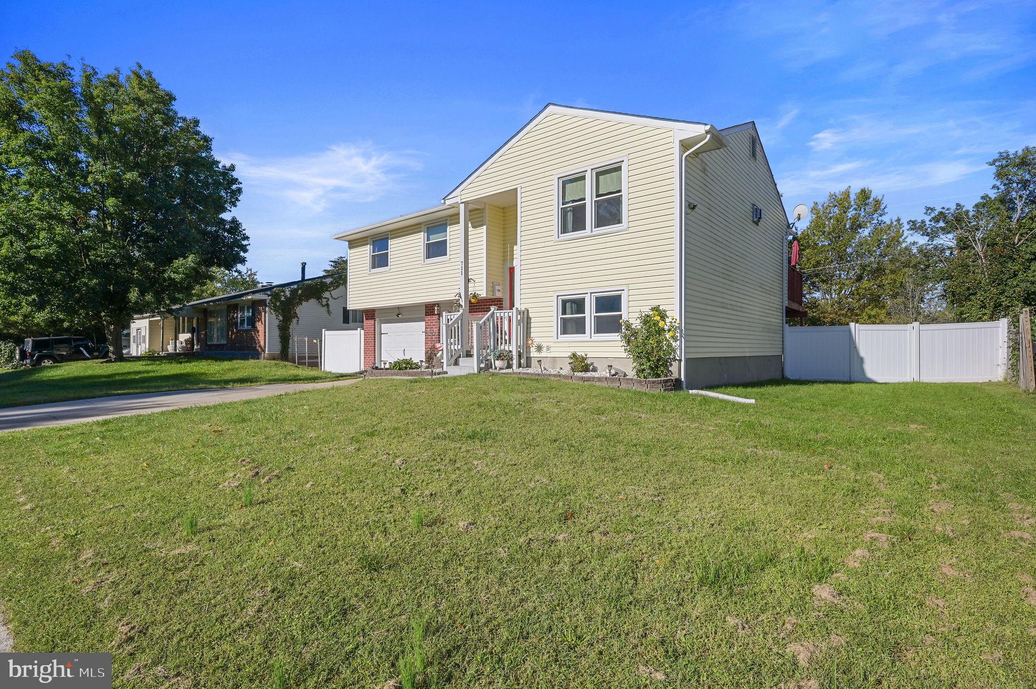 711 MILLER DR.