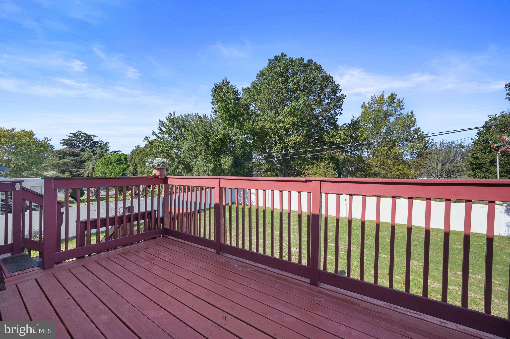 711 MILLER DR.