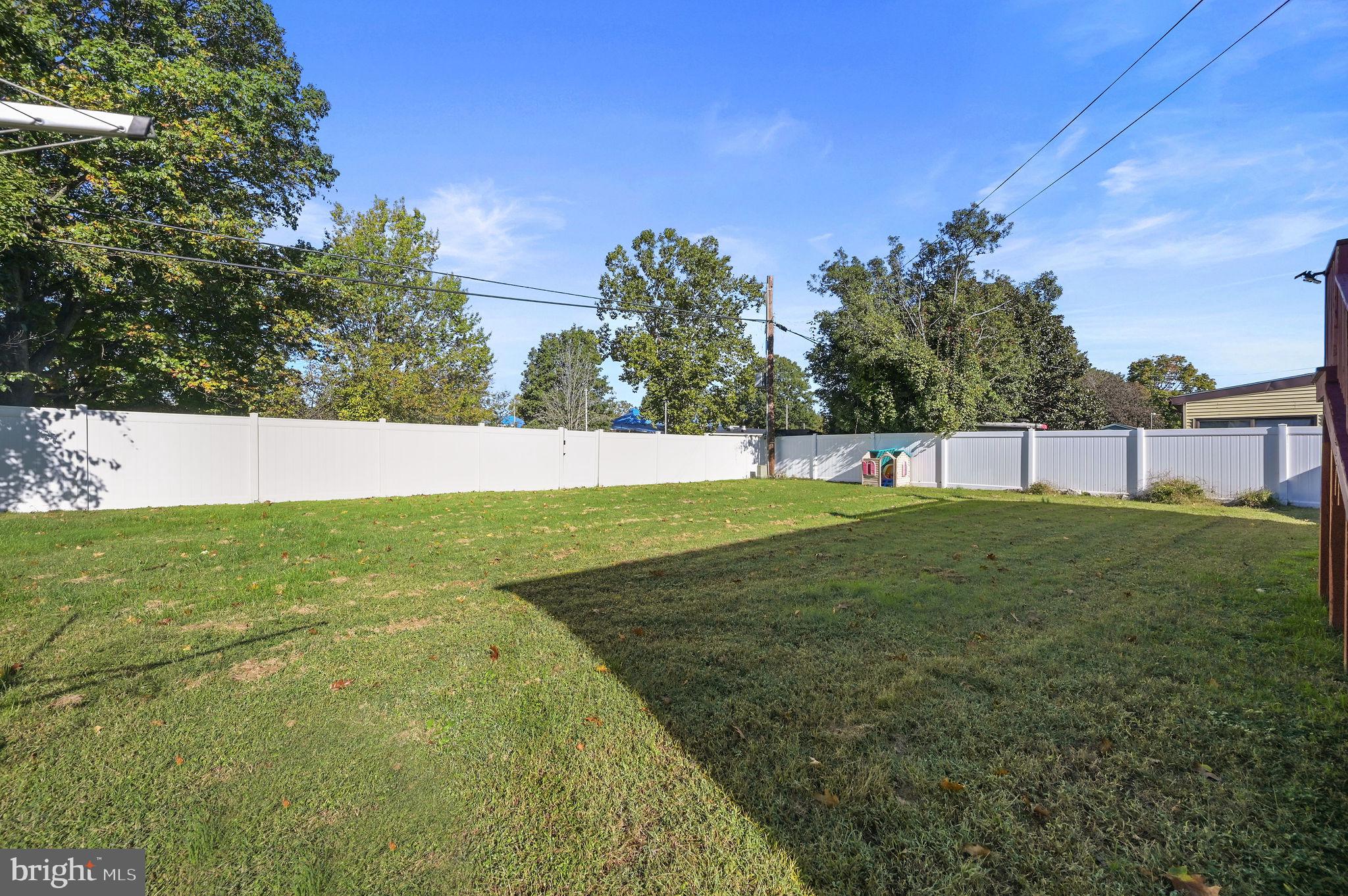 711 MILLER DR.