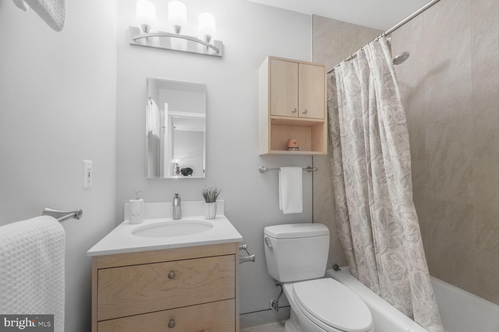 THE STEEPLES - Residential