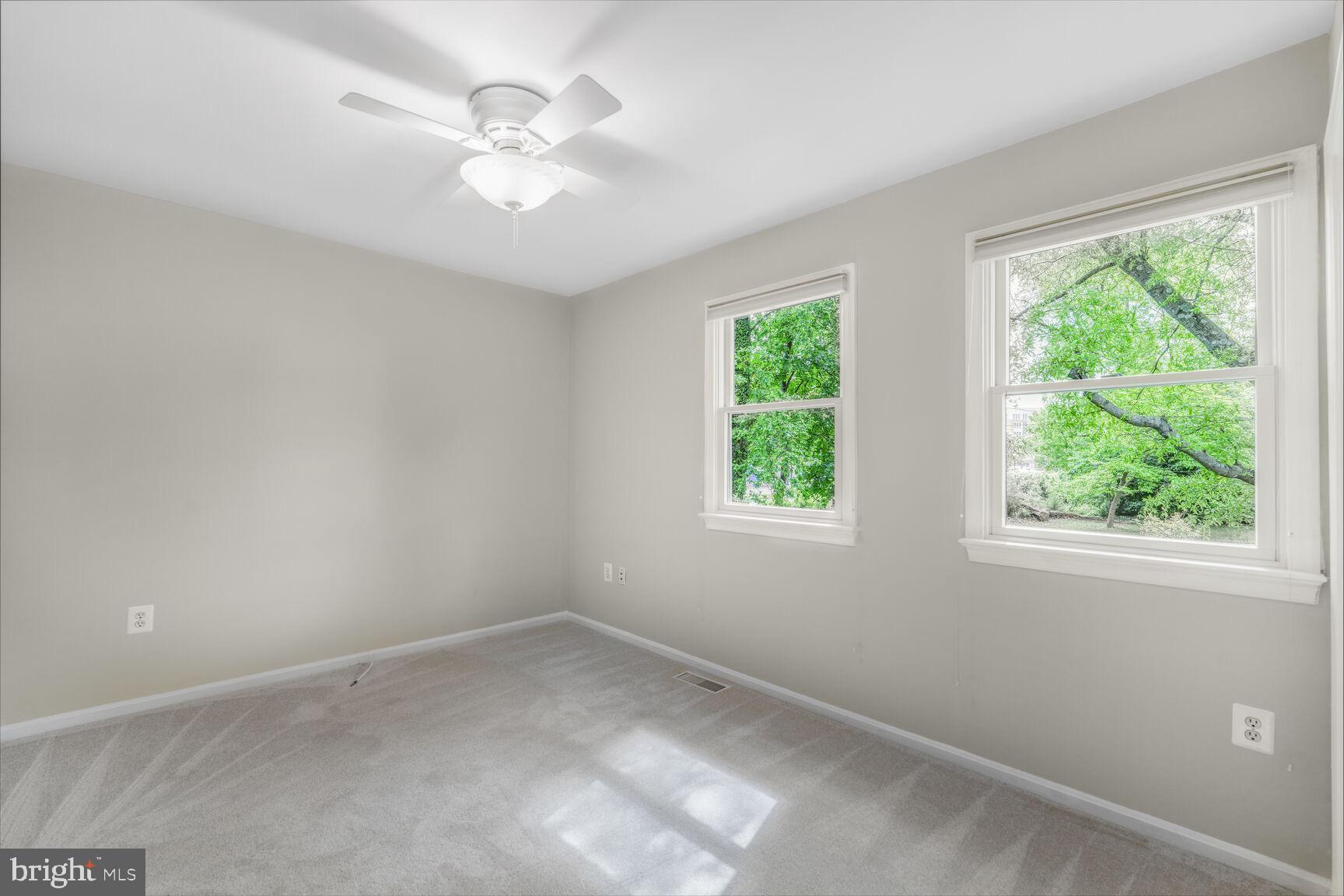 THE STEEPLES - Residential