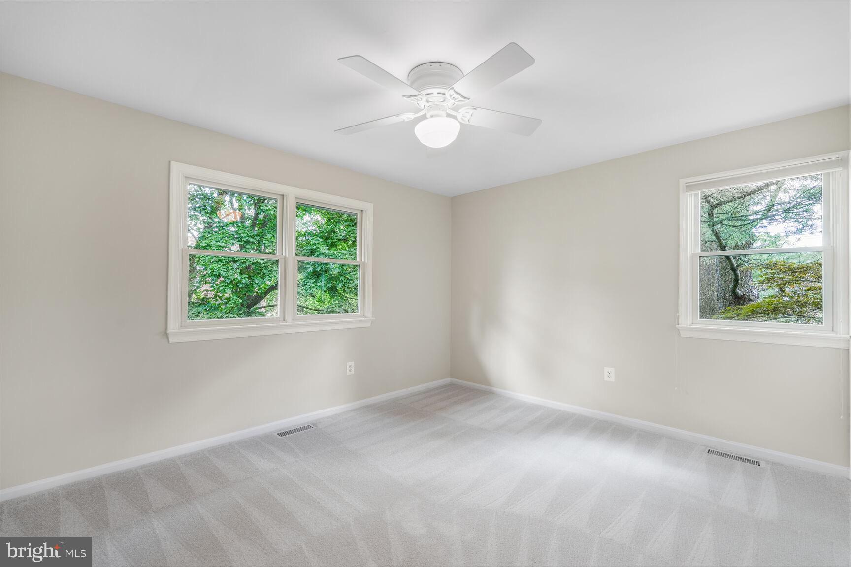 THE STEEPLES - Residential