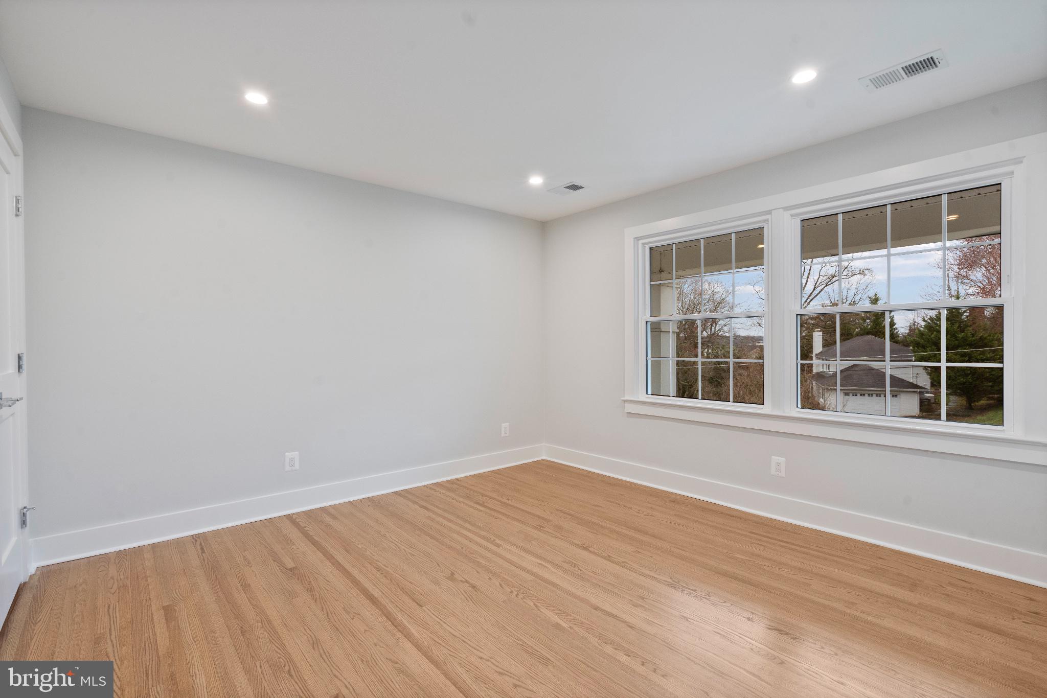 VILLAMAY - Residential