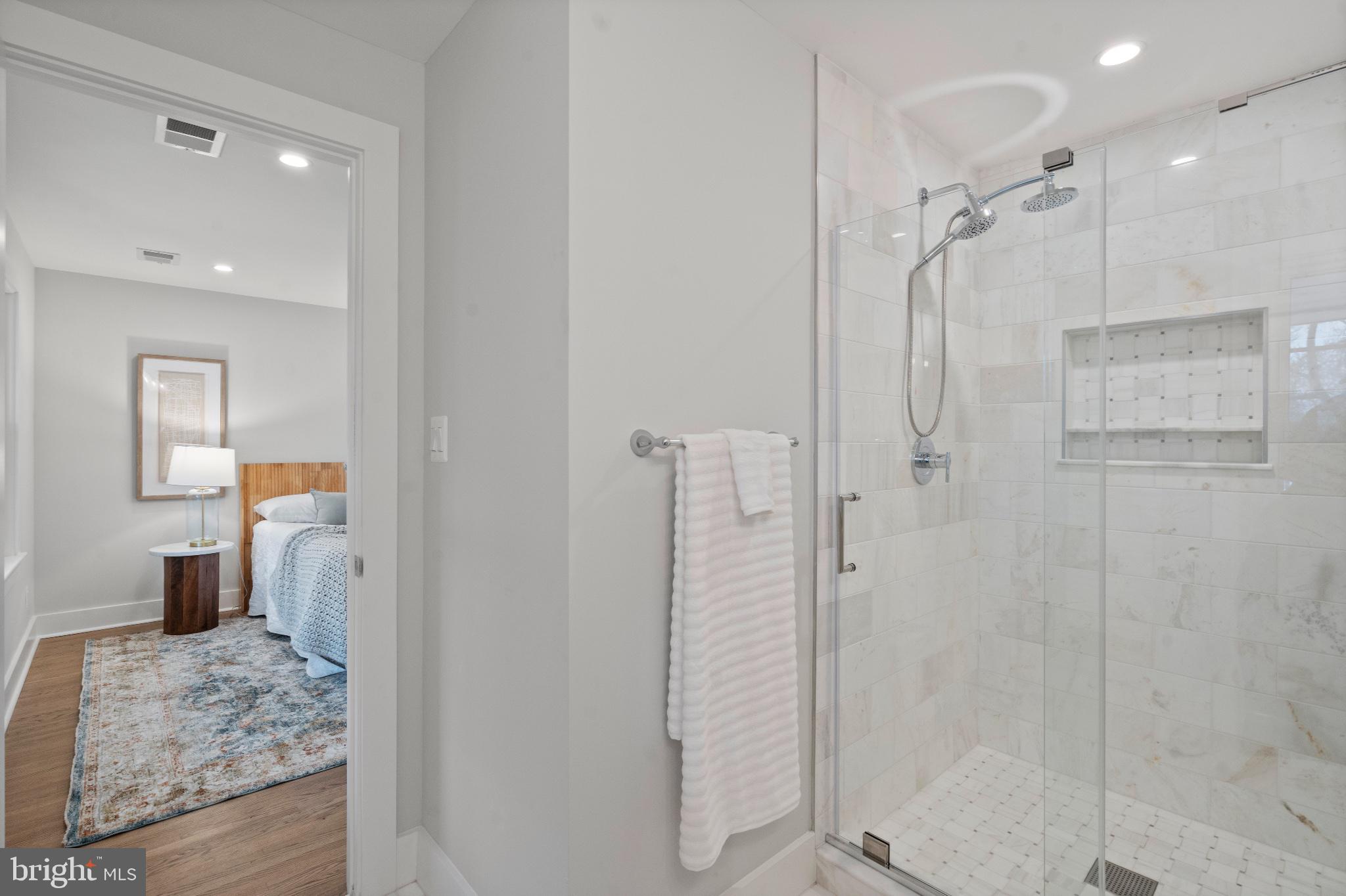 VILLAMAY - Residential