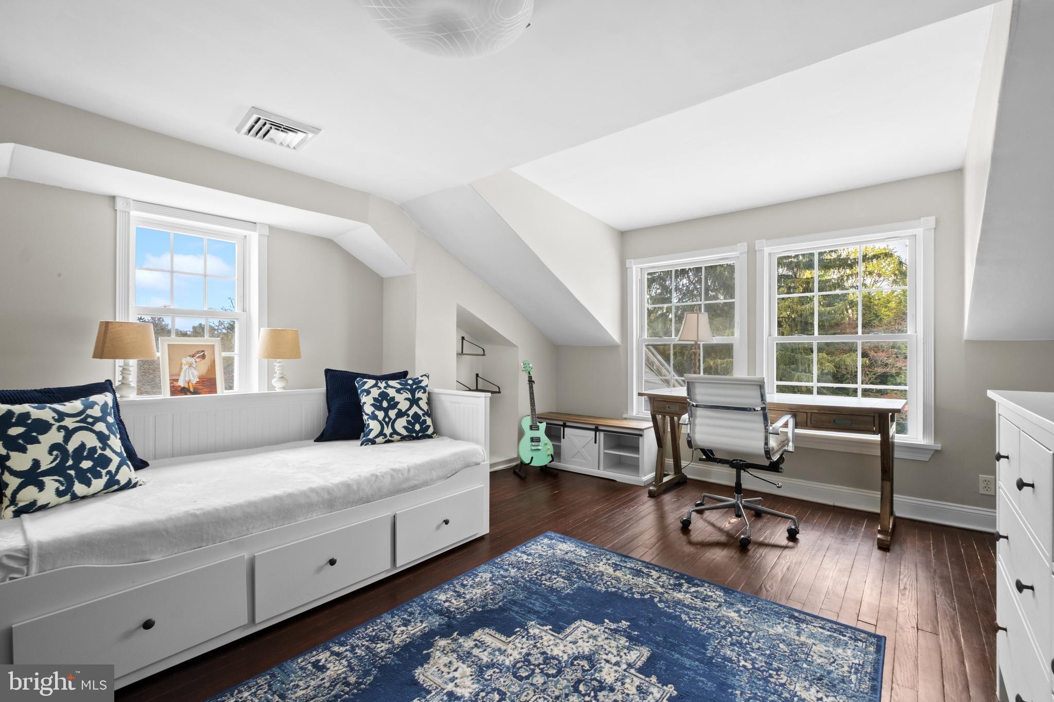 PENN VALLEY - Residential