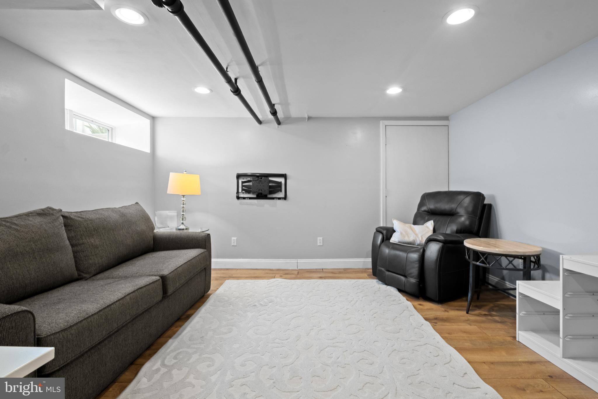 PENN VALLEY - Residential