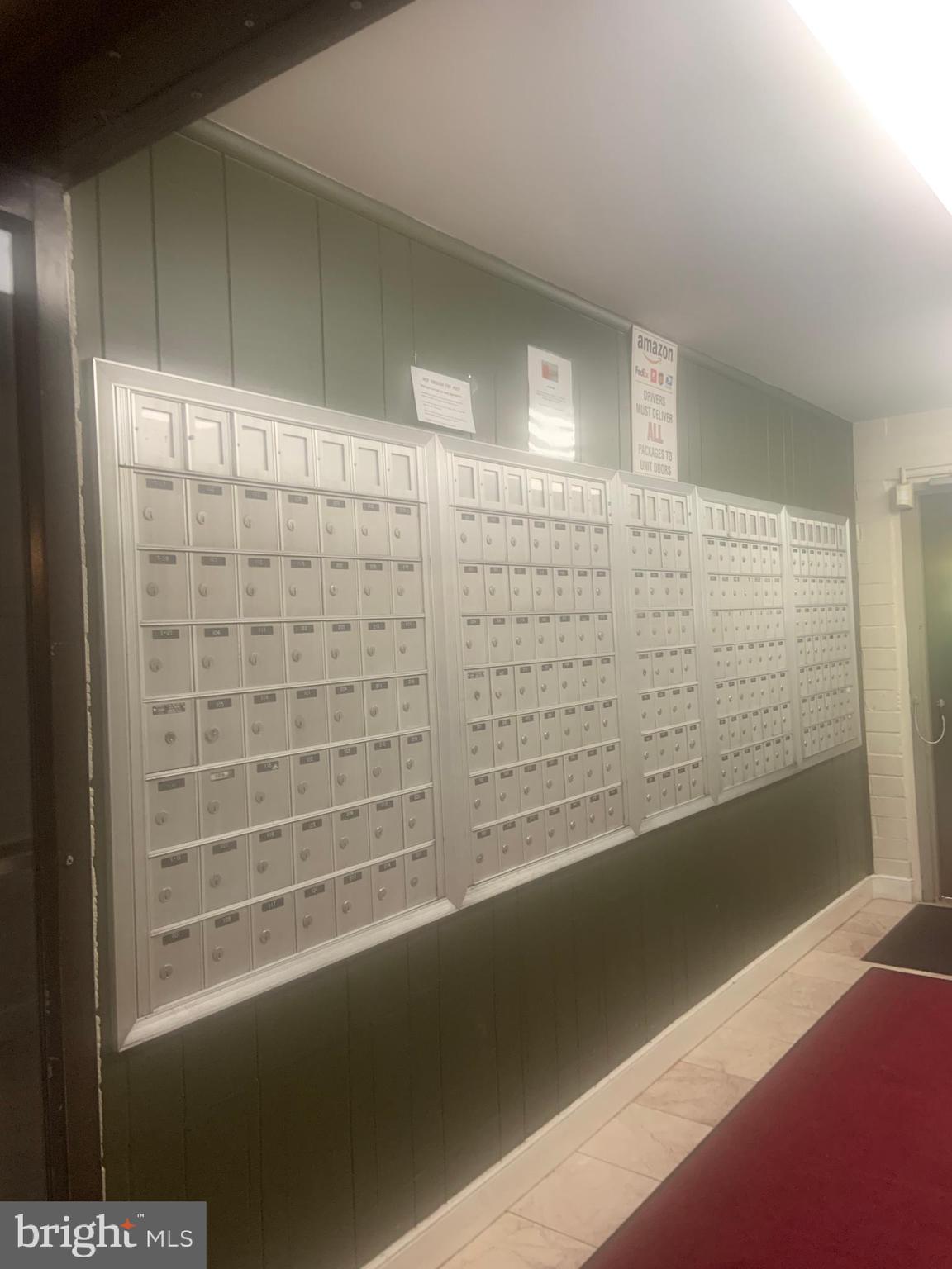 WOODLAKE TOWERS - Residential