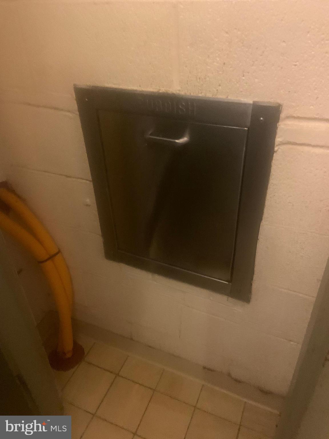 WOODLAKE TOWERS - Residential