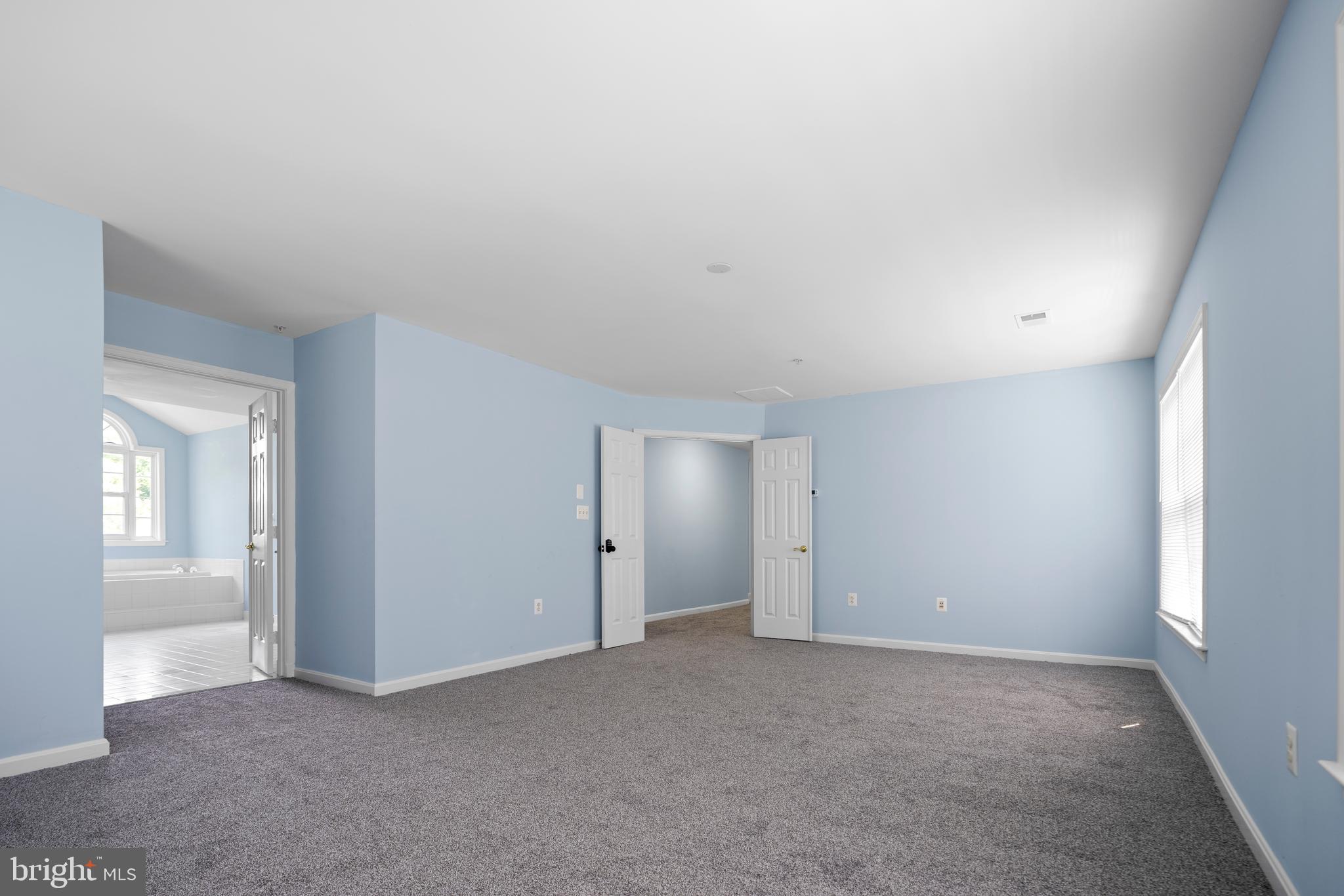 STRAWBERRY GLENN - Residential