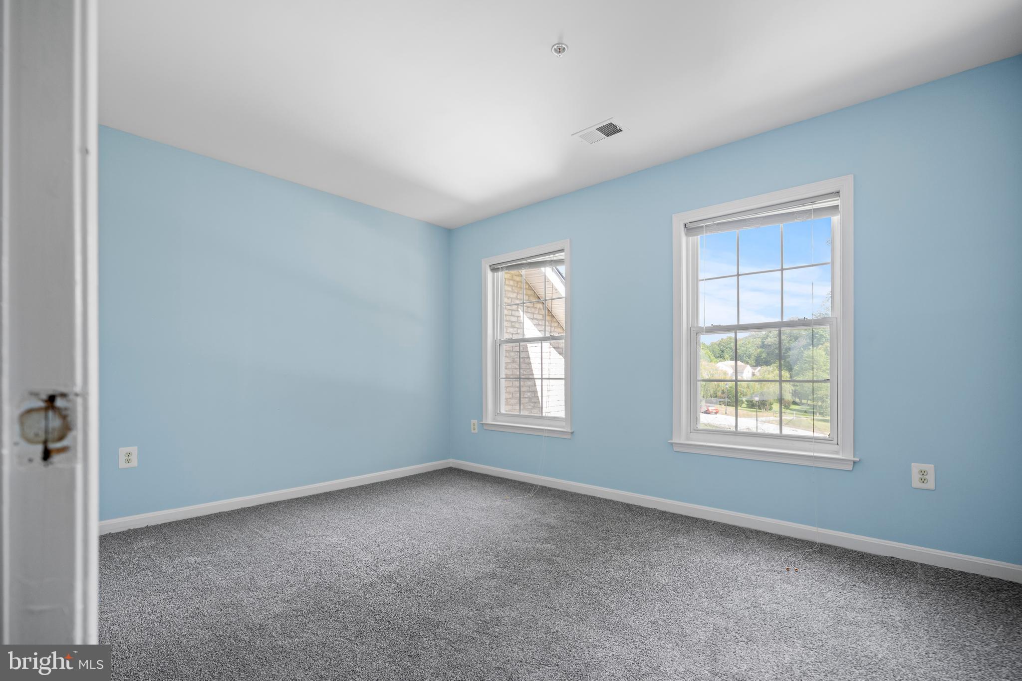 STRAWBERRY GLENN - Residential