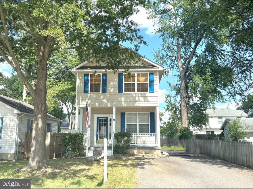 Live the Chesapeake Bay lifestyle in this beautifully updated 3BR / 2.5BA single-family home, located in one of Edgewater’s most desirable waterfront communities. Just a 7-minute walk or quick golf cart ride takes you to the private community beach, where you’ll find not only a sandy shoreline for swimming and relaxing, but also a waterfront clubhouse available for events, a playground, basketball court, a pier, and a boat ramp—perfect for boating, fishing, and sunset views.

Inside, you’ll find a bright and inviting open layout with beautiful hardwood floors, neutral tones, and modern finishes throughout. The spacious kitchen and dining area offer ample cabinetry, sleek countertops, and stainless steel appliances—ideal for cooking and entertaining. A convenient half bath is located on the main level.

Upstairs, the primary suite features hardwood floors, a ceiling fan, and a private full bath, while two additional bedrooms (both with ceiling fans and generous closets) share a second full bathroom located in the hallway.
Outside, enjoy a large driveway that easily fits four cars-or your RV, boat or golf cart! The home is part of a golf-cart friendly neighborhood, offering an easy, relaxed way to reach the beach, clubhouse, marina, and community amenities.

Local attractions:

- Selby Bay Marina (0.2 miles): A local marina offering boat access, slips, and waterfront recreation on the South River.
-Holiday Point Marina (0.4 miles):
-Beverly Triton Nature Park (6-minute drive): situated on the Chesapeake Bay with five miles of scenic natural trails, shoreline walks, fishing areas, and a cartop boat launch
- Quiet Waters Park: A scenic park with walking trails, gardens, dog parks, and views of the South River and Chesapeake Bay.
- Annapolis Historic District: A charming waterfront area with colonial architecture, shops, restaurants, and cultural sites.
- U.S. Naval Academy: A historic and active military academy featuring a museum, guided tours, and waterfront views.
- South River Golf Club: A nearby golf course offering an 18-hole course, clubhouse, and practice facilities.

Commuter Access:
Quick access to Route 50 and Route 2 for easy travel to Annapolis, D.C., and the Eastern Shore.

Experience relaxed coastal living with easy water access, a welcoming community, and all the best of the Chesapeake Bay lifestyle—just minutes from downtown Annapolis.

Sorry, no pets.