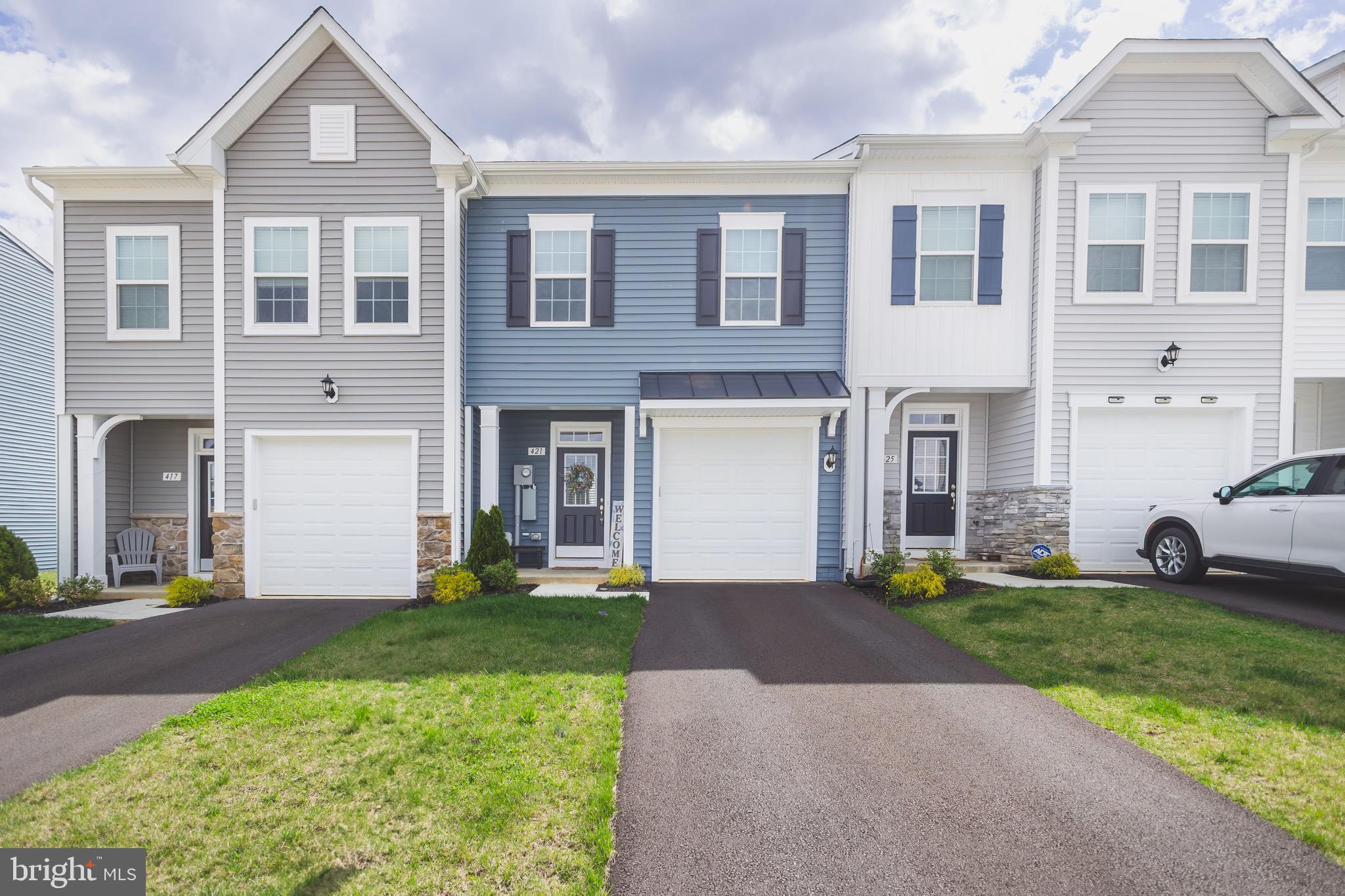 MARTINSBURG STATION - Residential