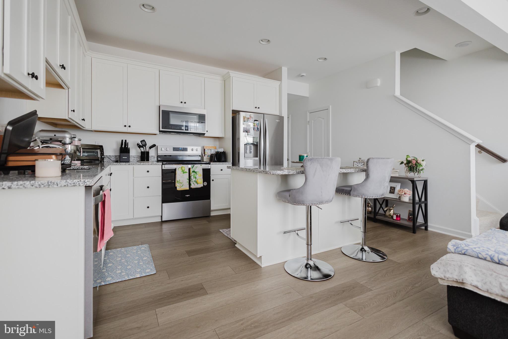 MARTINSBURG STATION - Residential