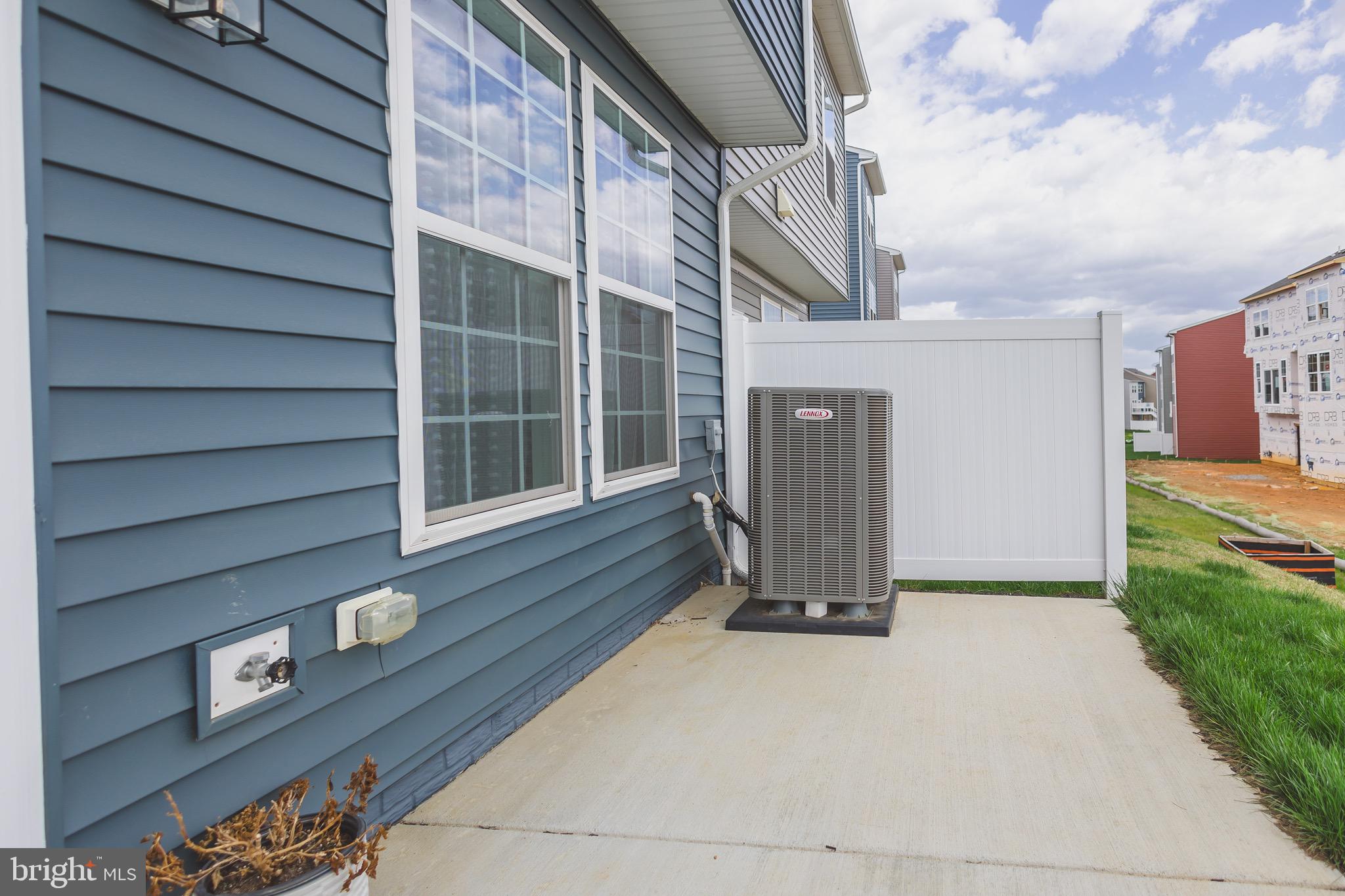 MARTINSBURG STATION - Residential