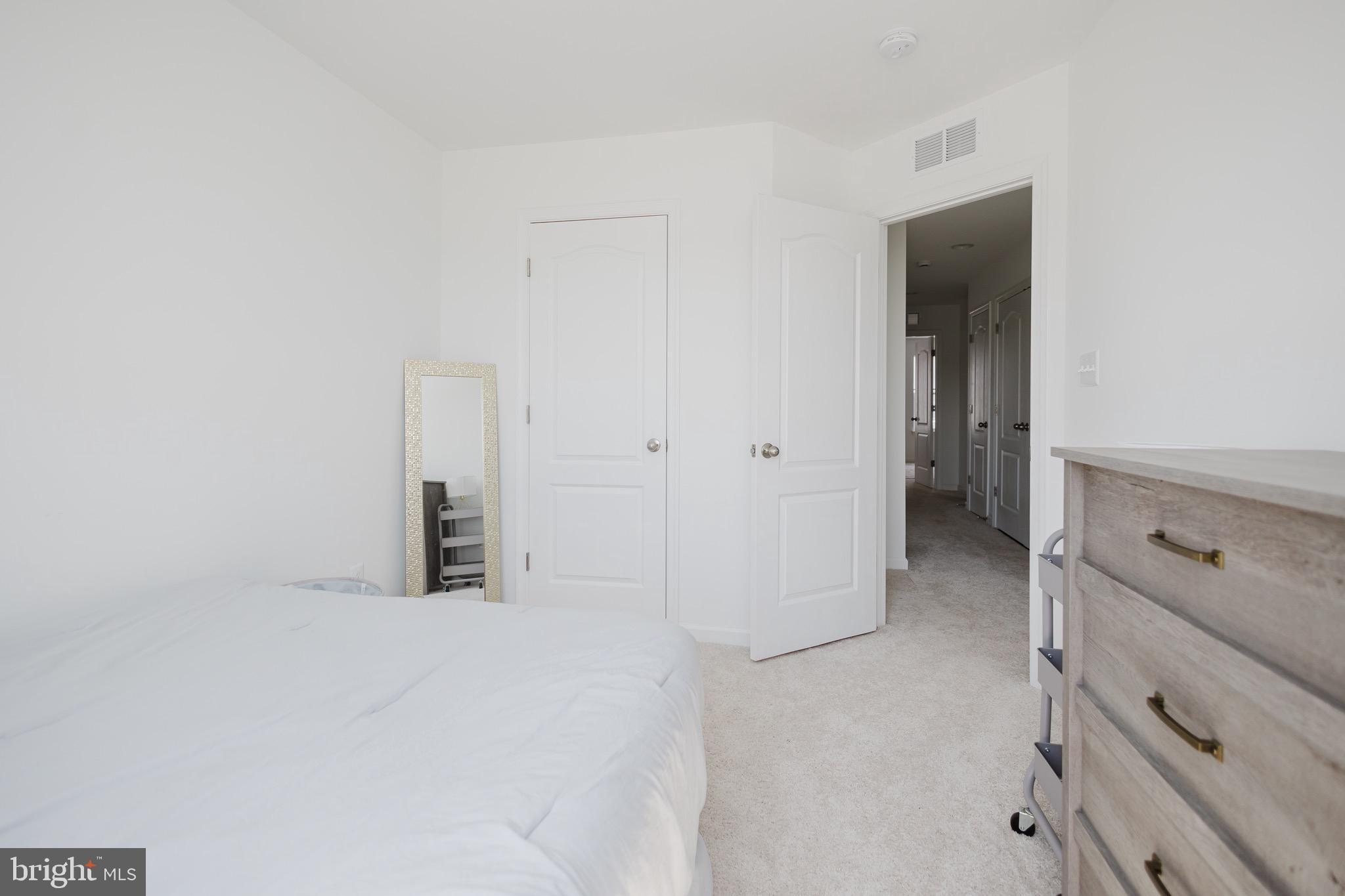 MARTINSBURG STATION - Residential