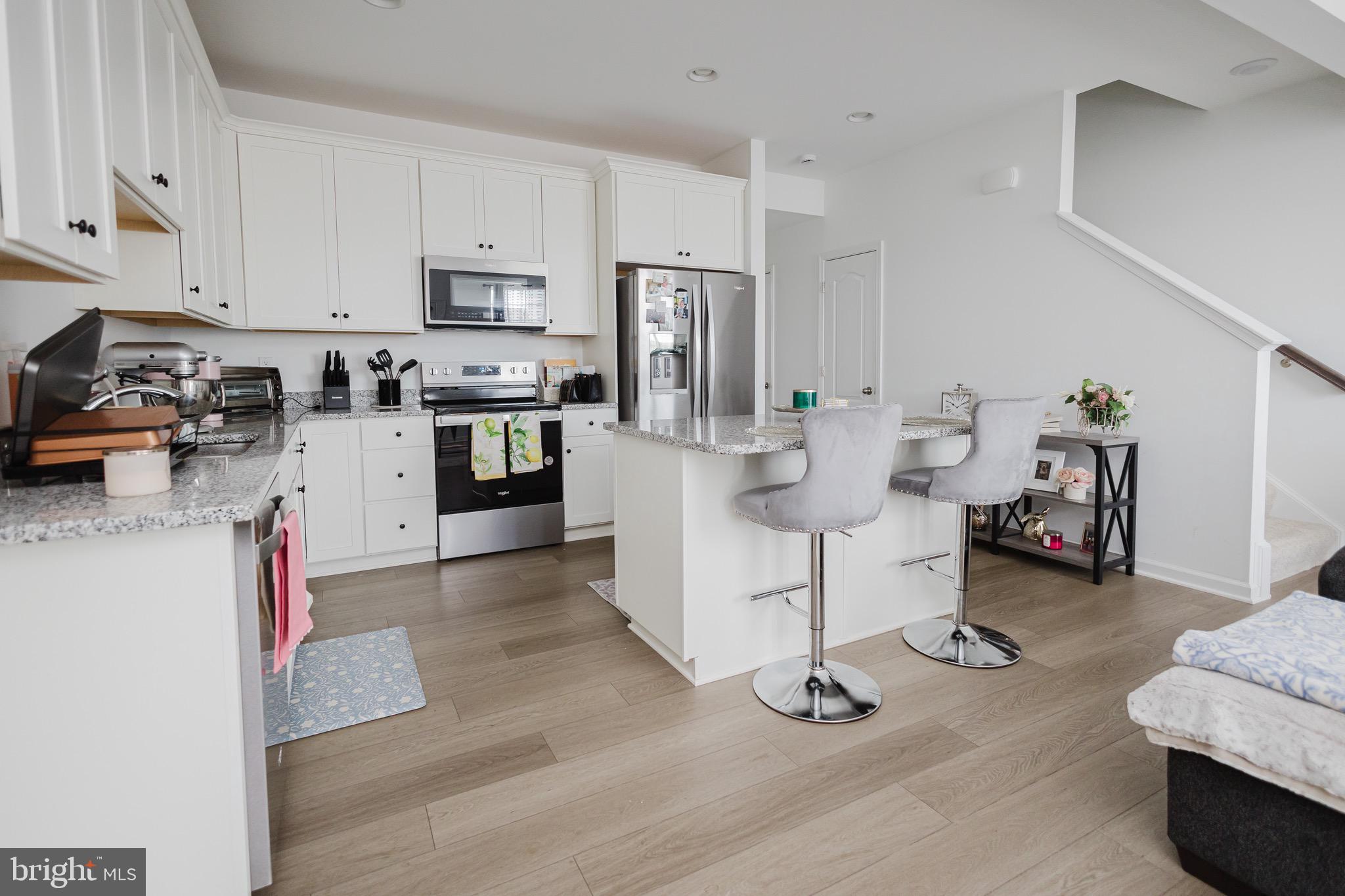 MARTINSBURG STATION - Residential