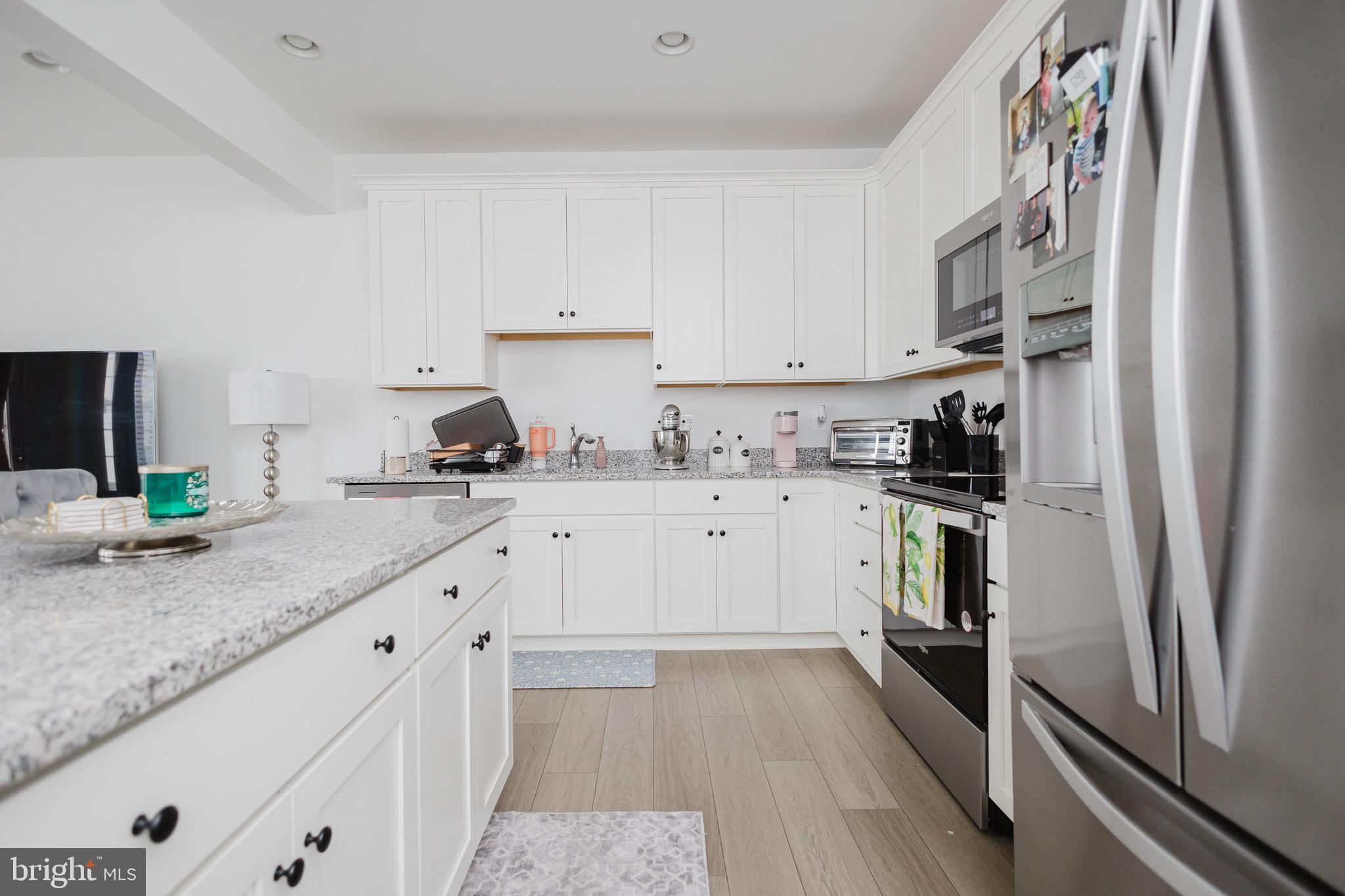 MARTINSBURG STATION - Residential