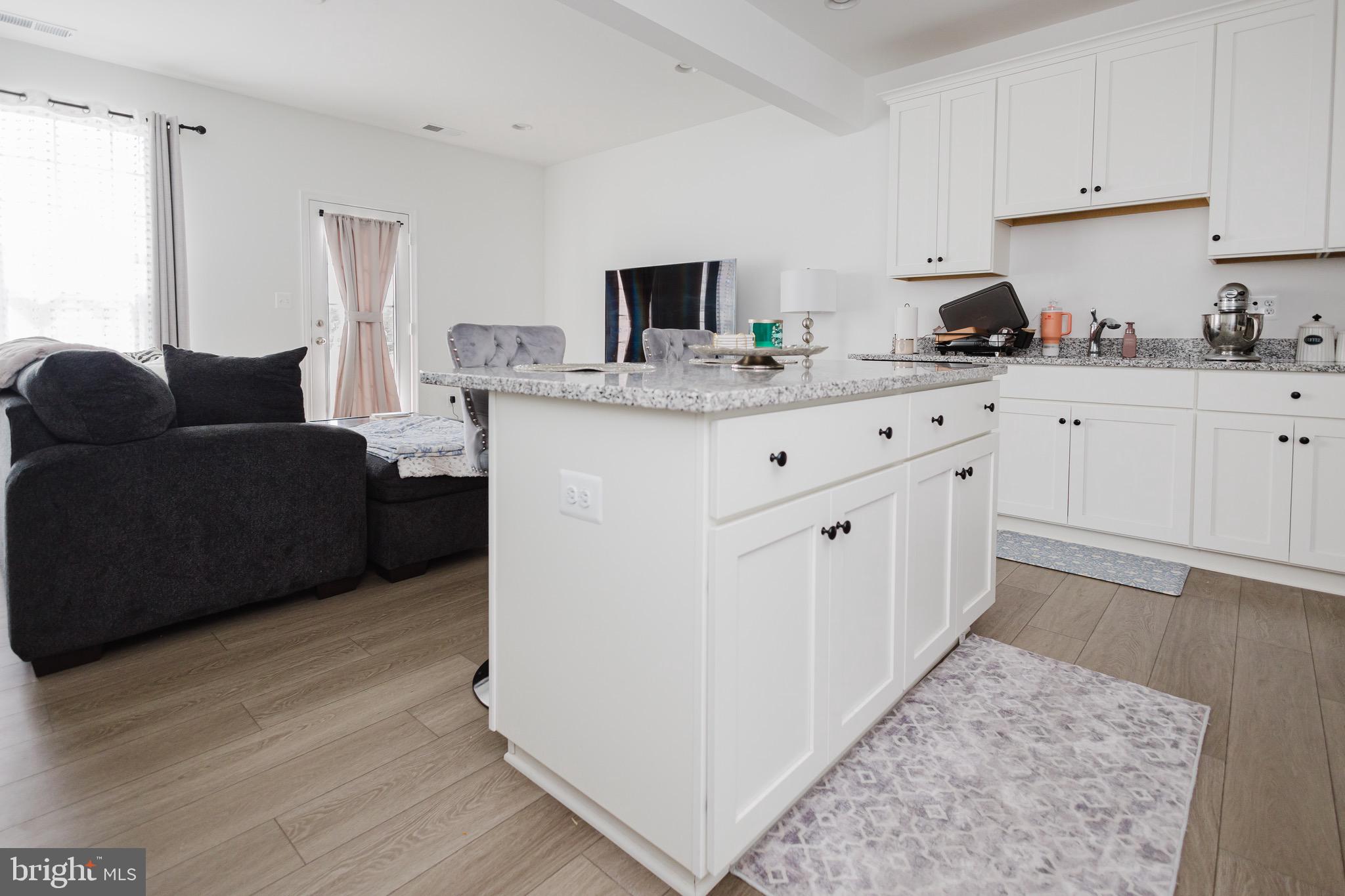 MARTINSBURG STATION - Residential