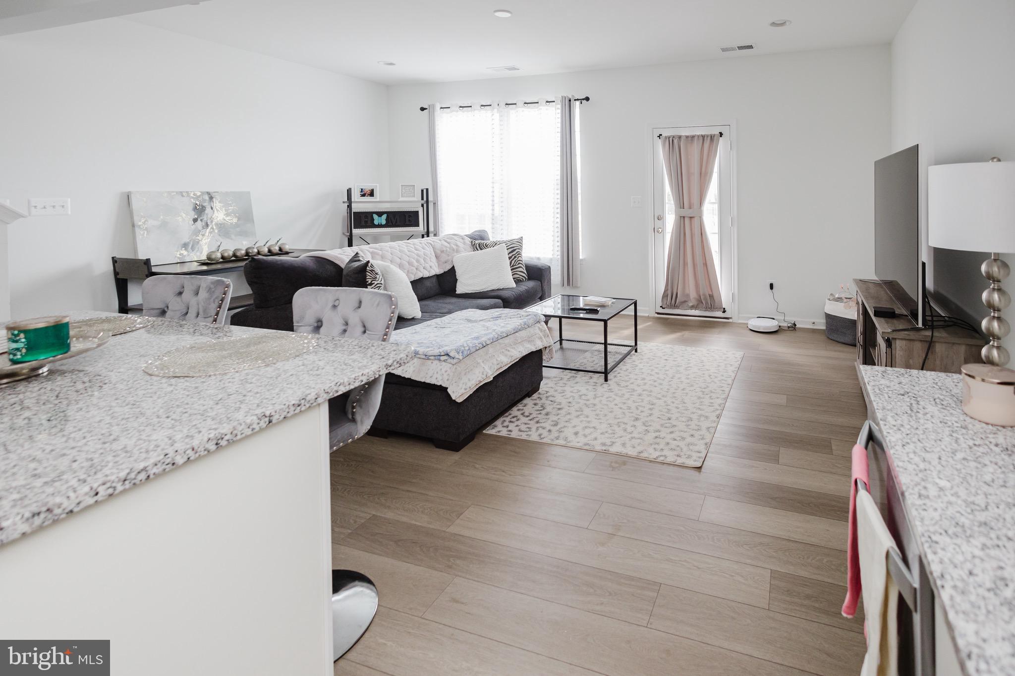 MARTINSBURG STATION - Residential