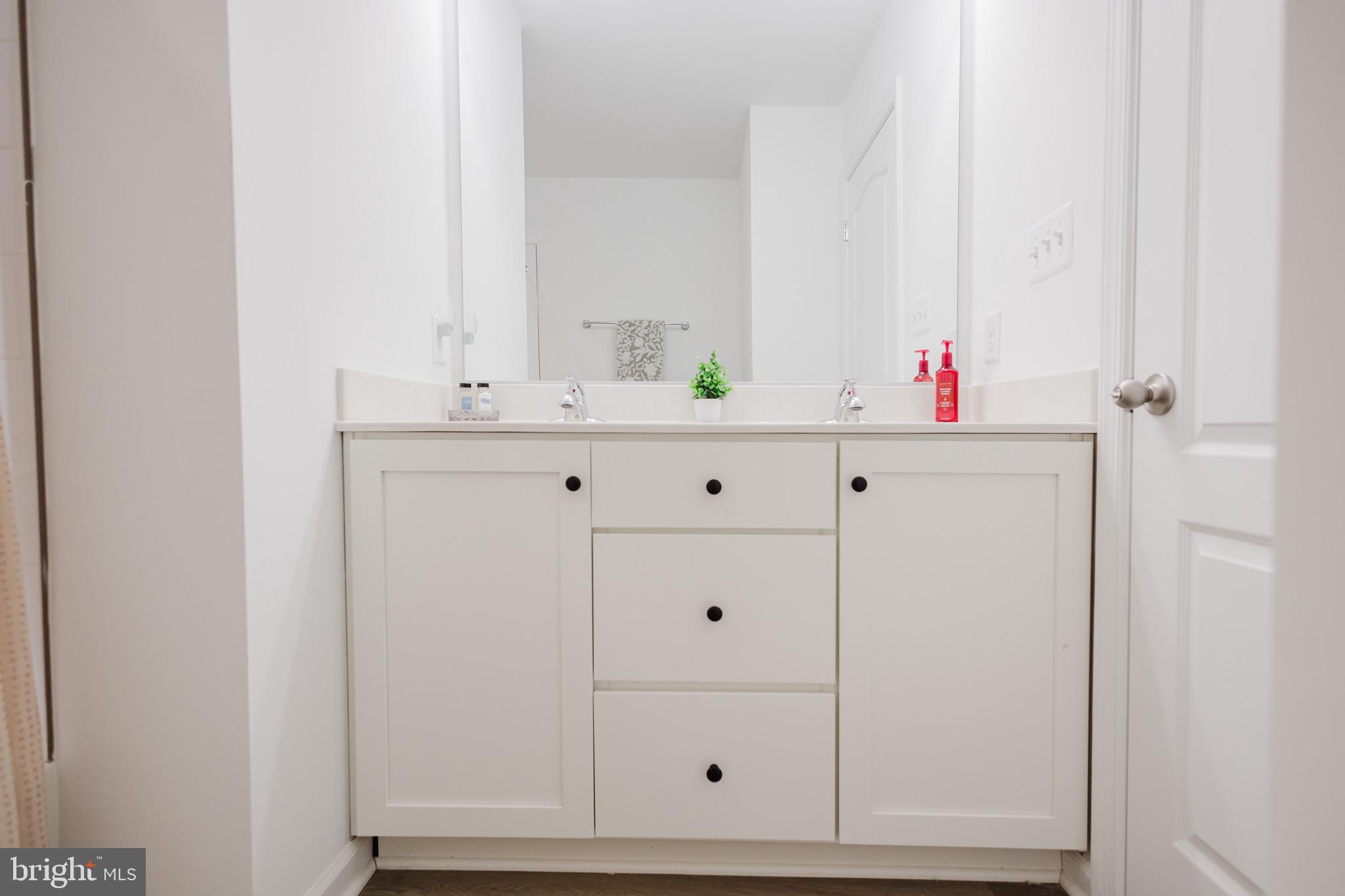 MARTINSBURG STATION - Residential