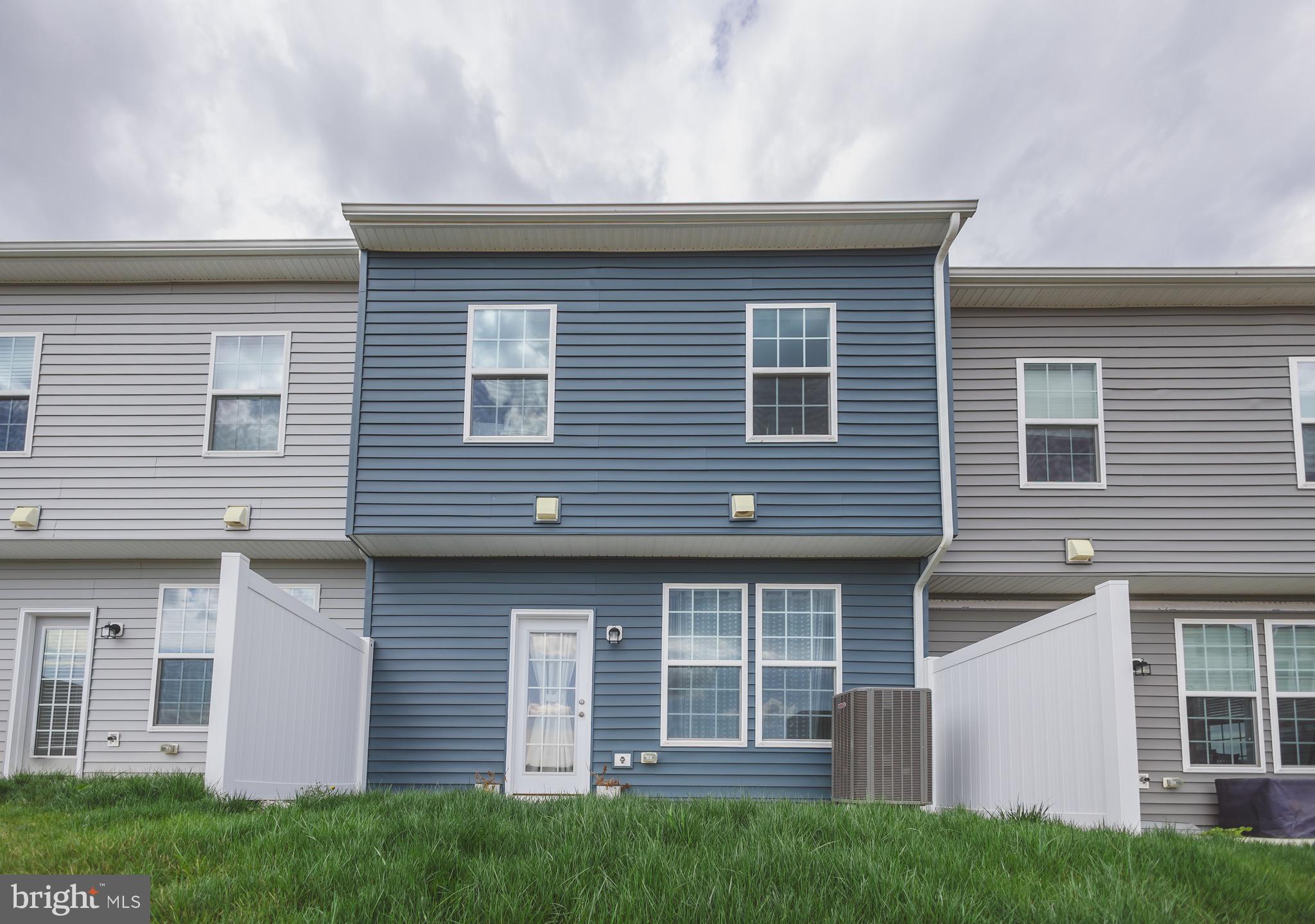 MARTINSBURG STATION - Residential