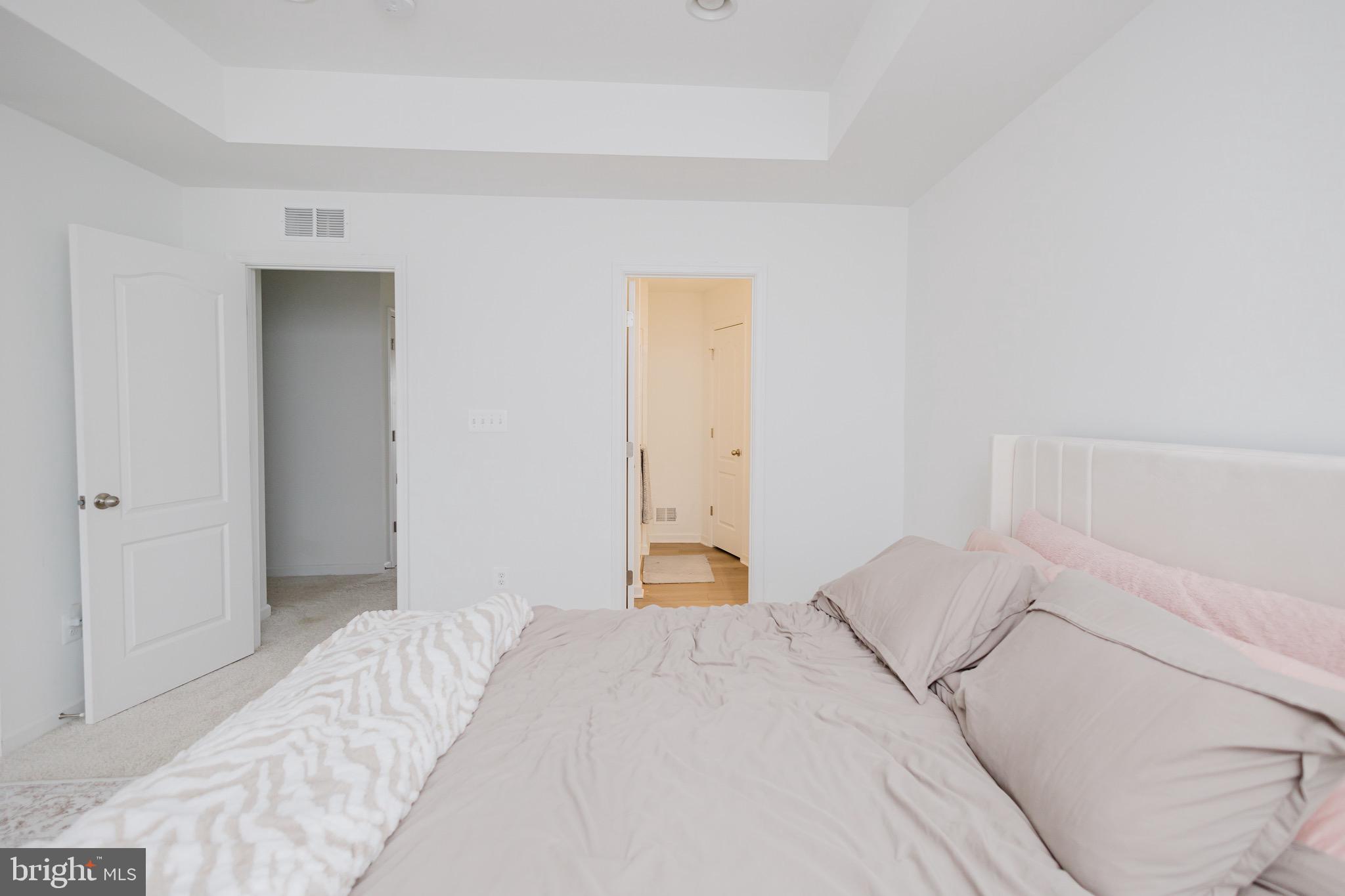 MARTINSBURG STATION - Residential