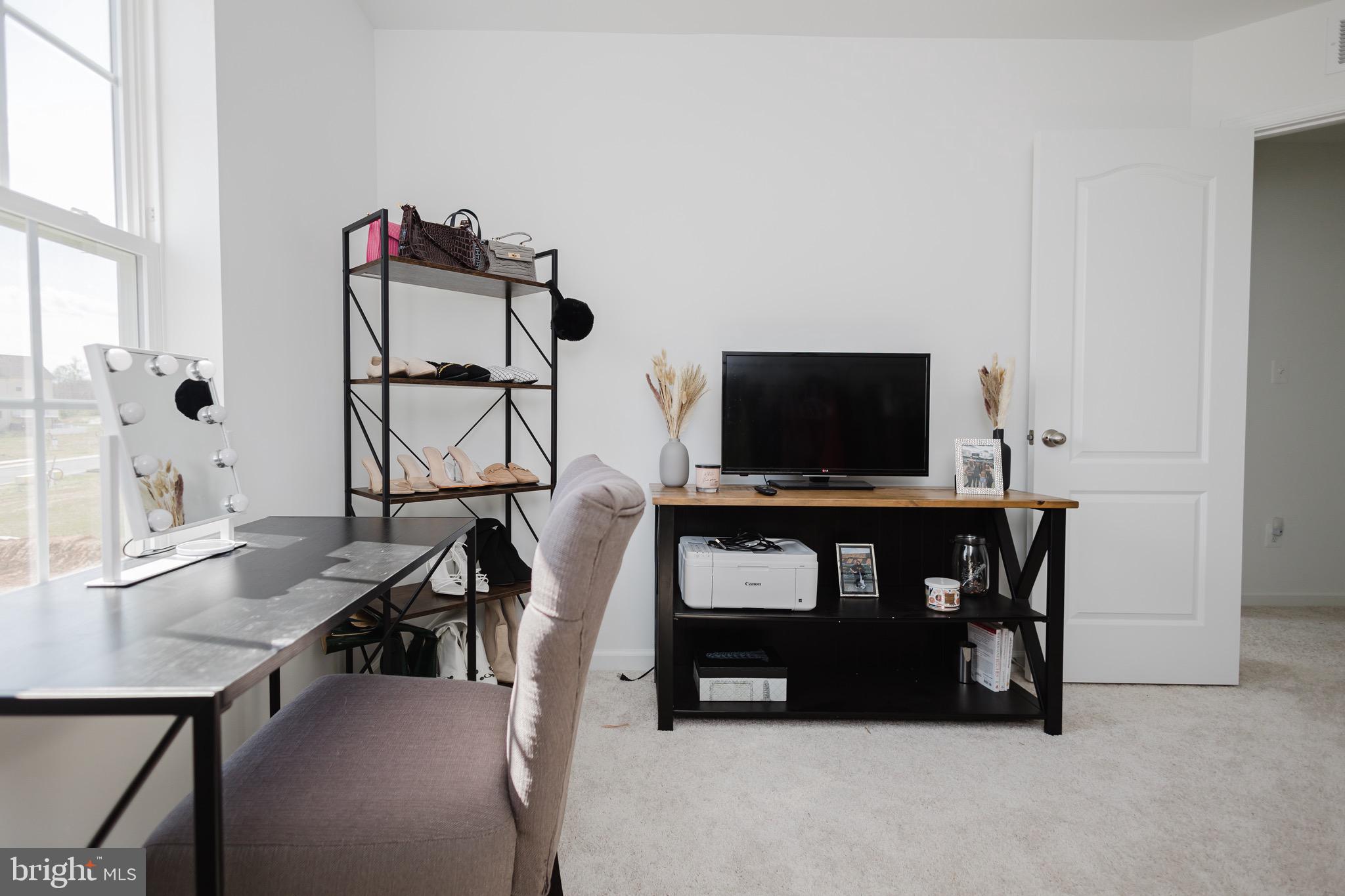 MARTINSBURG STATION - Residential