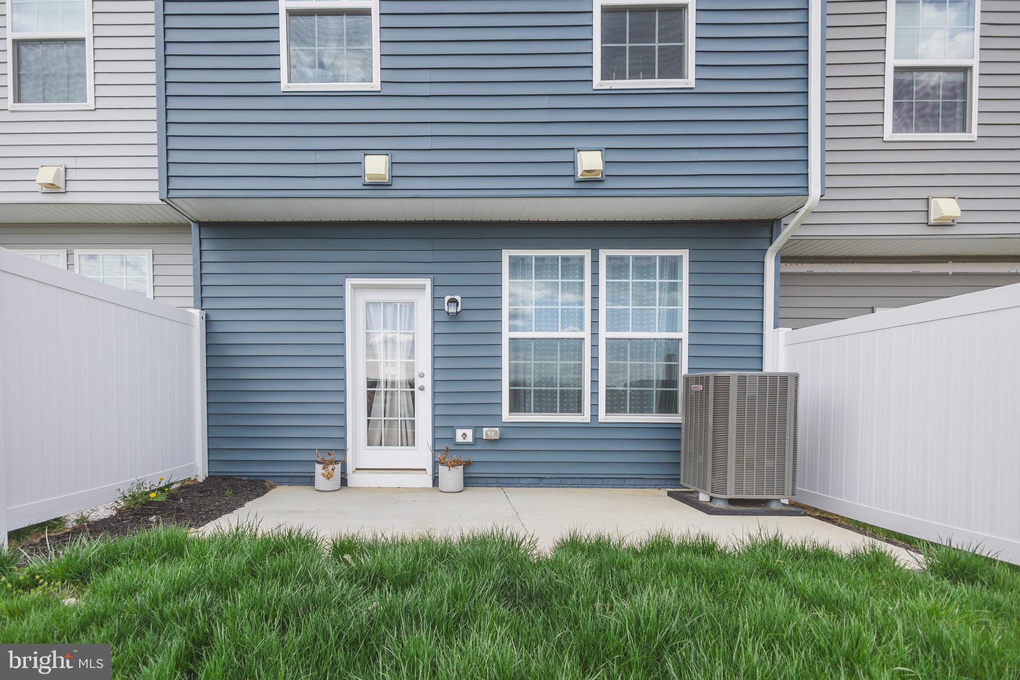 MARTINSBURG STATION - Residential