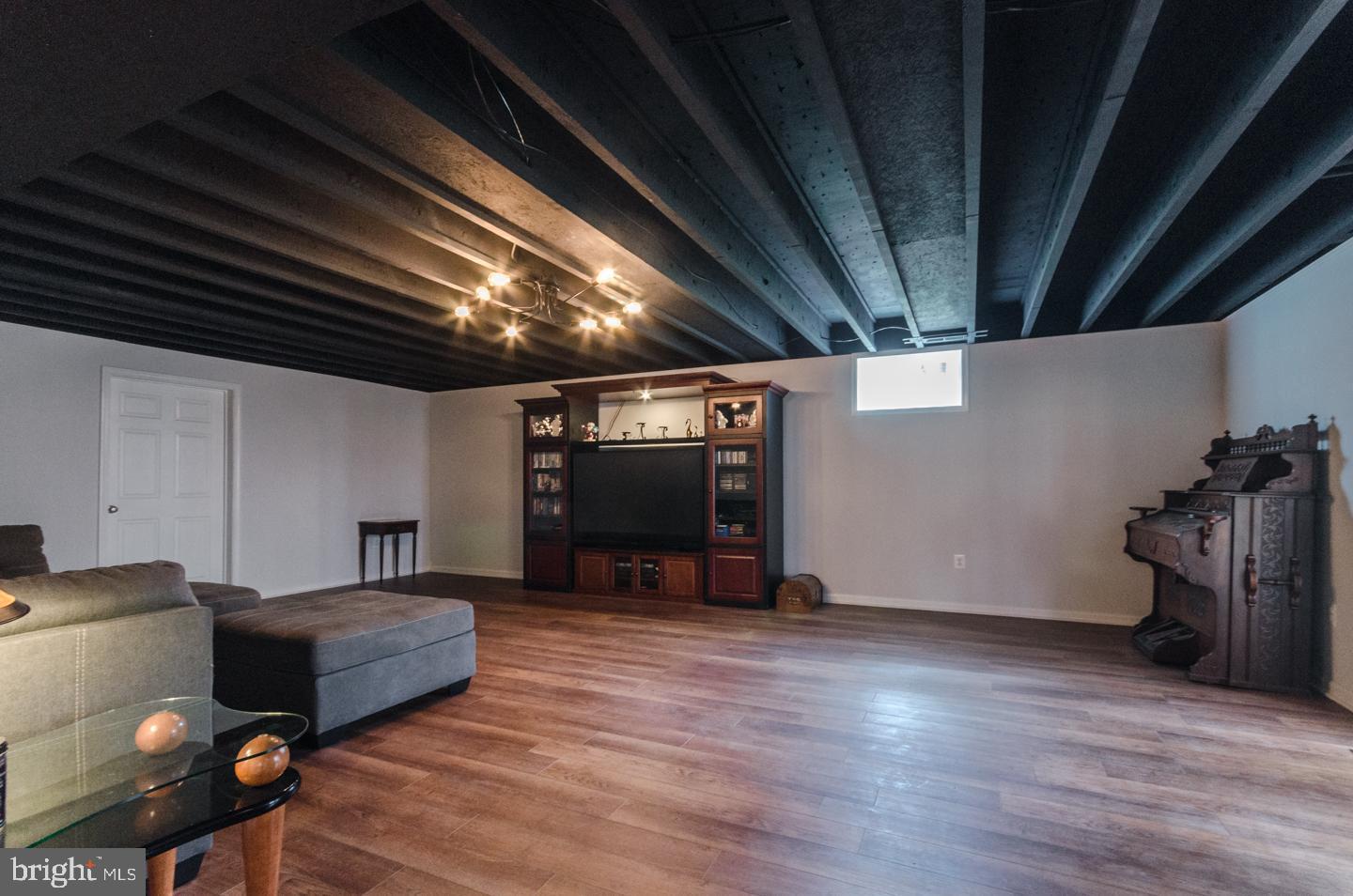 CHIMNEY HILL ESTATES - Residential