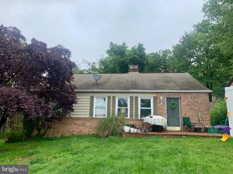6109 DOWNS AVENUE ELKRIDGE MD 21075