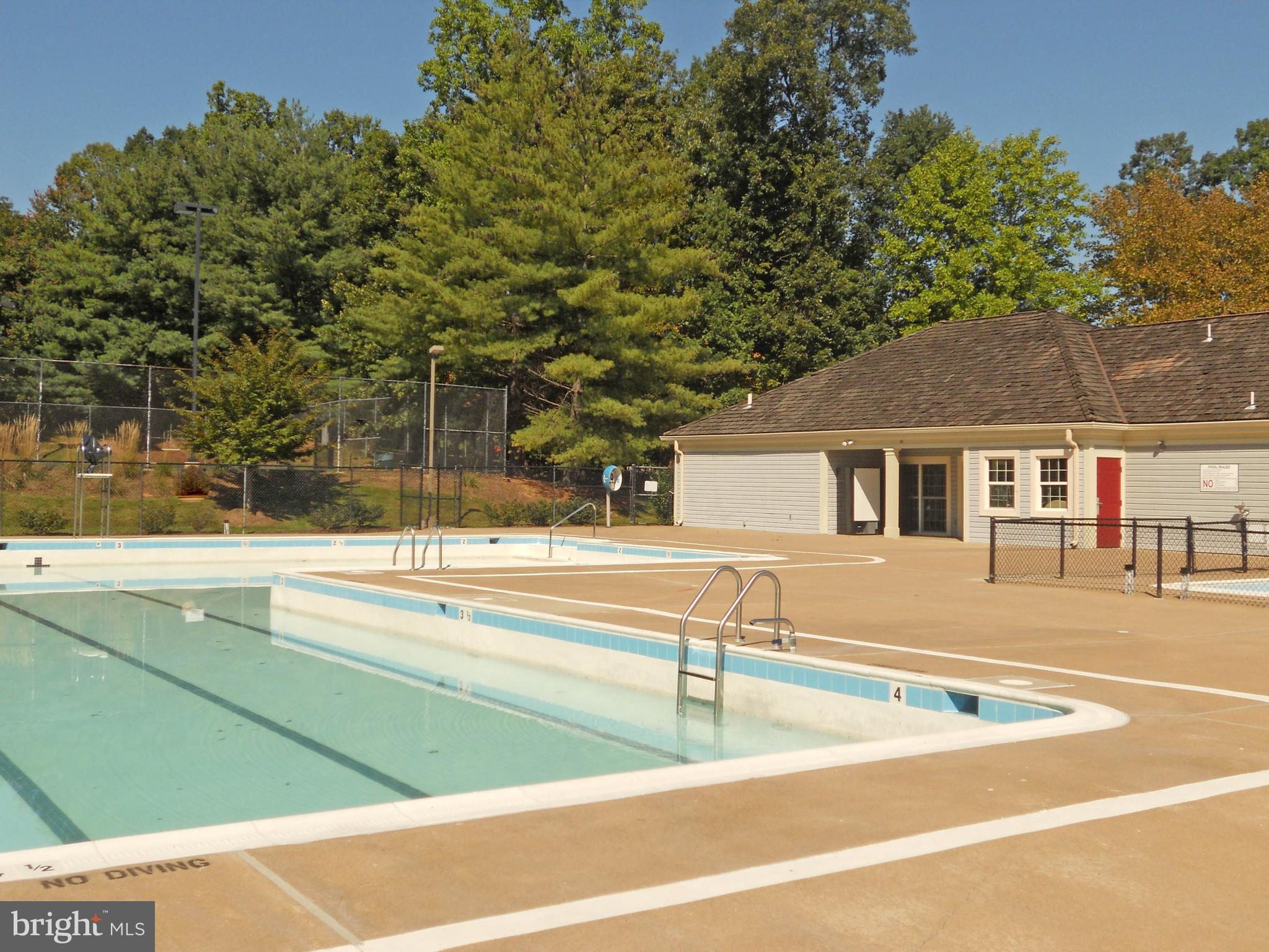 LITTLE ROCKY RUN - Residential Lease