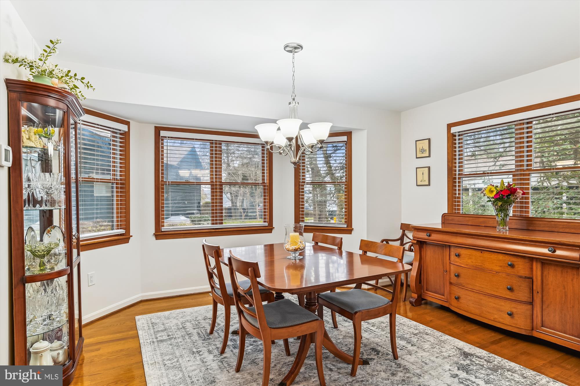 SHERWOOD FOREST - Residential