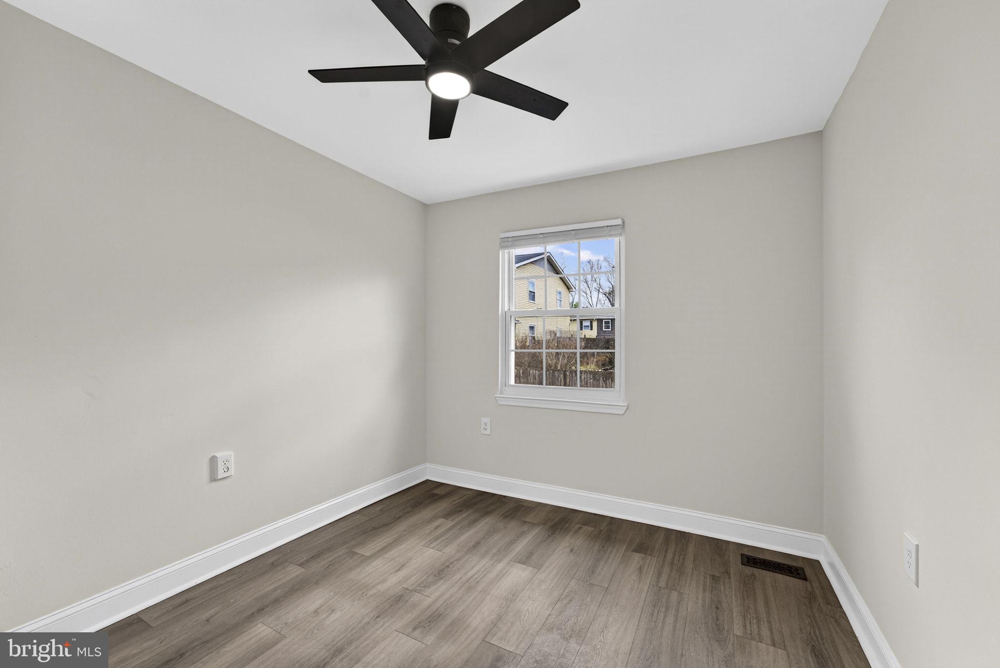 MARSHALL - Residential